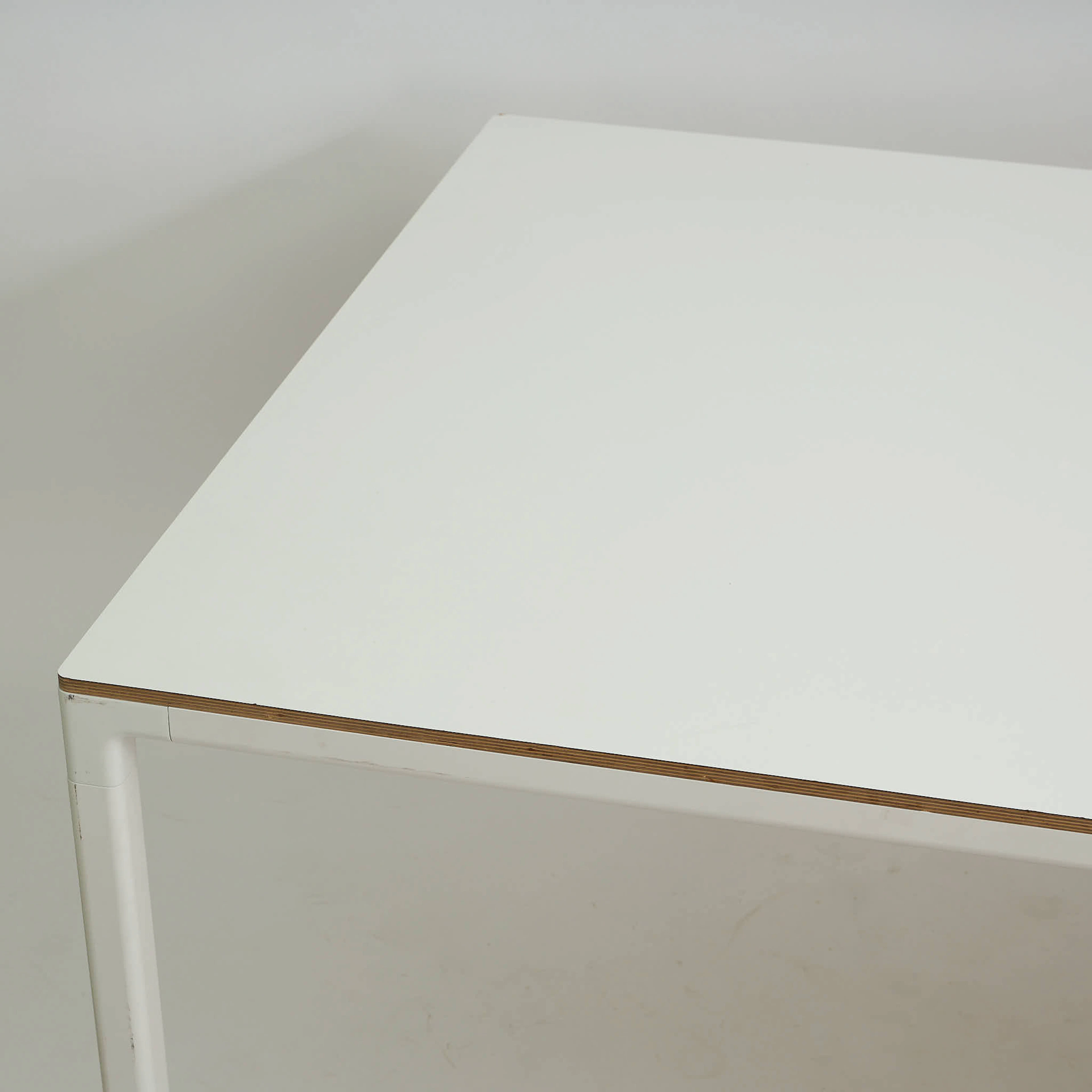 MATBORD / KOFERANSBORD, "T12", HAY, 2010-tal.