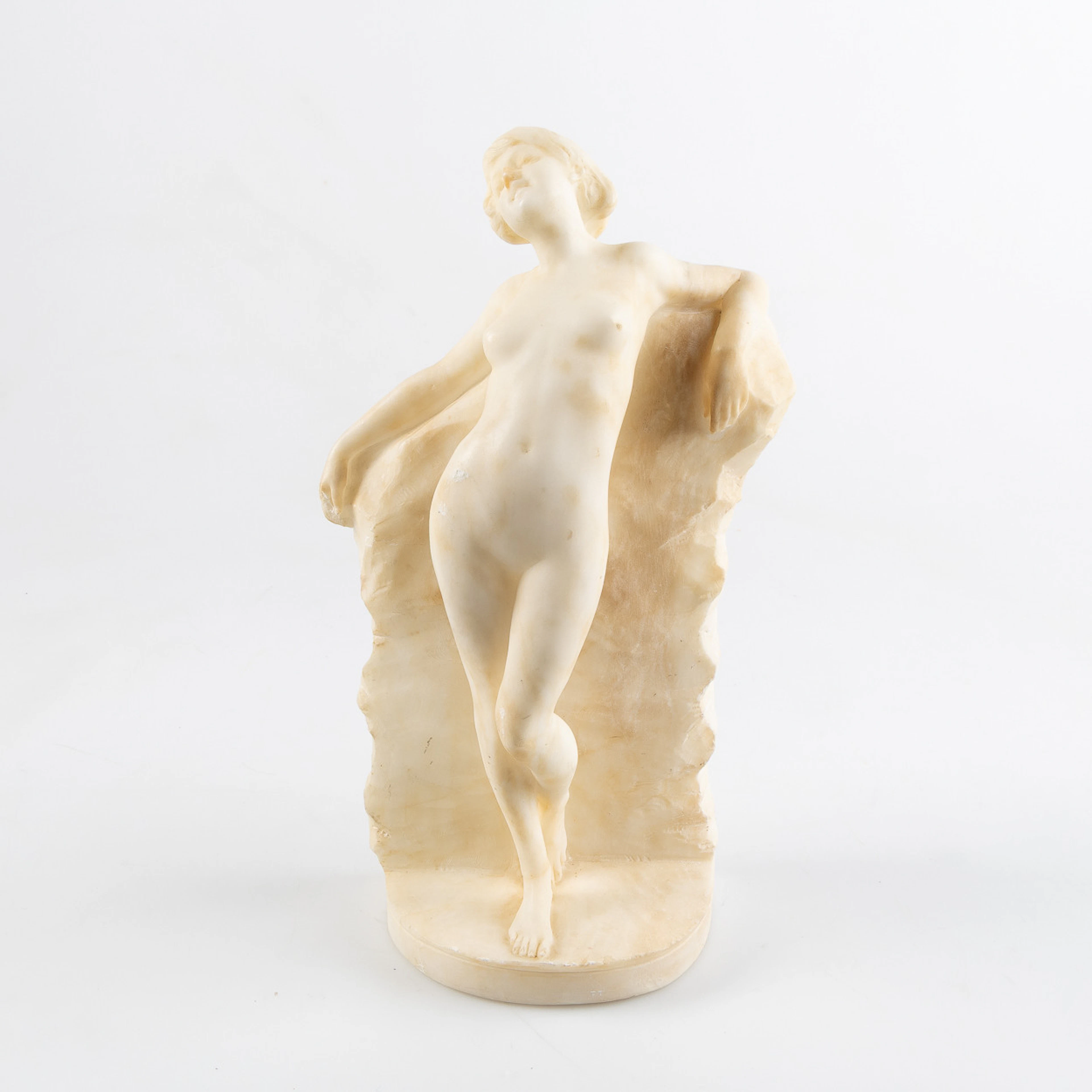 OKÄND KONSTNÄR. Skulptur, kvinnofigur, alabaster, 1900-talets första hälft.