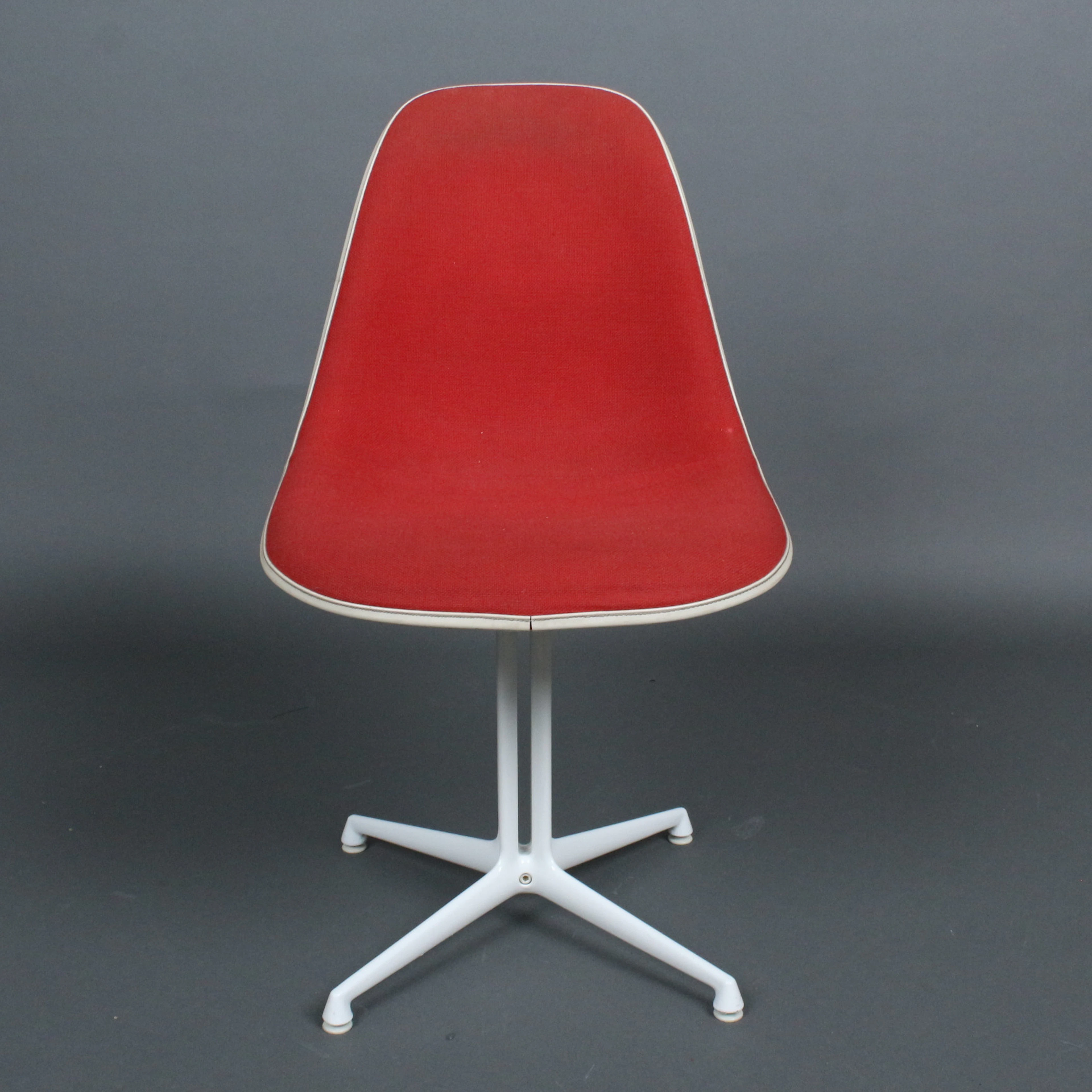 CHARLES EAMES. für Hermann Miller, Stuhl, Modell '' La Fonda ''