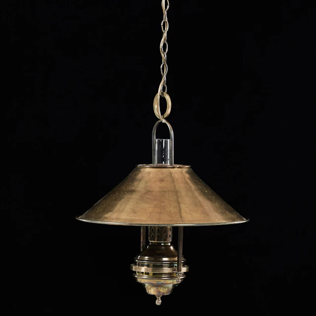 TAKFOTOGENLAMPA, 1900-talets andra hälft, mässing, eletrifierad.