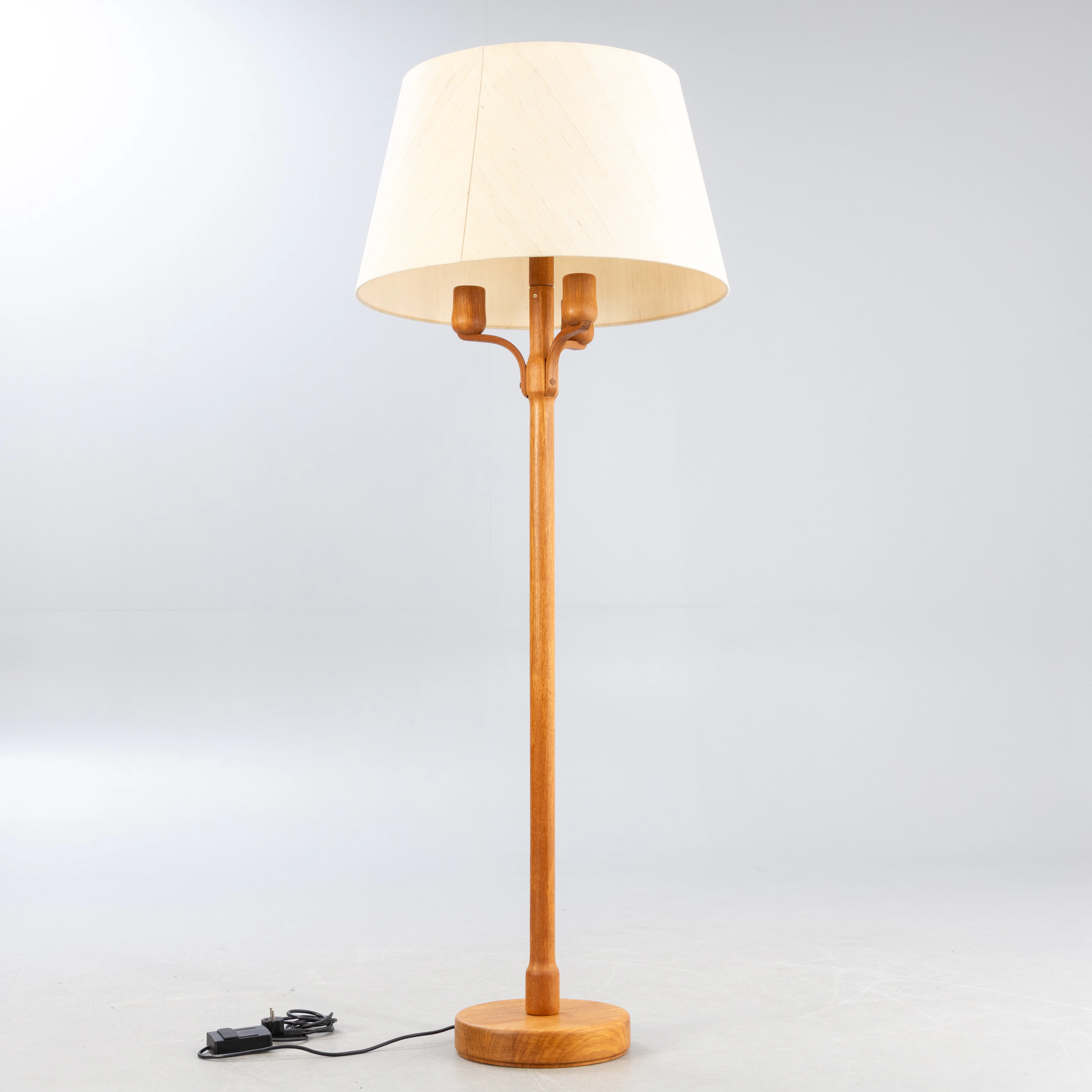 Stehlampe in Teak, Dänemark, 2. Hälfte 20. Jh.