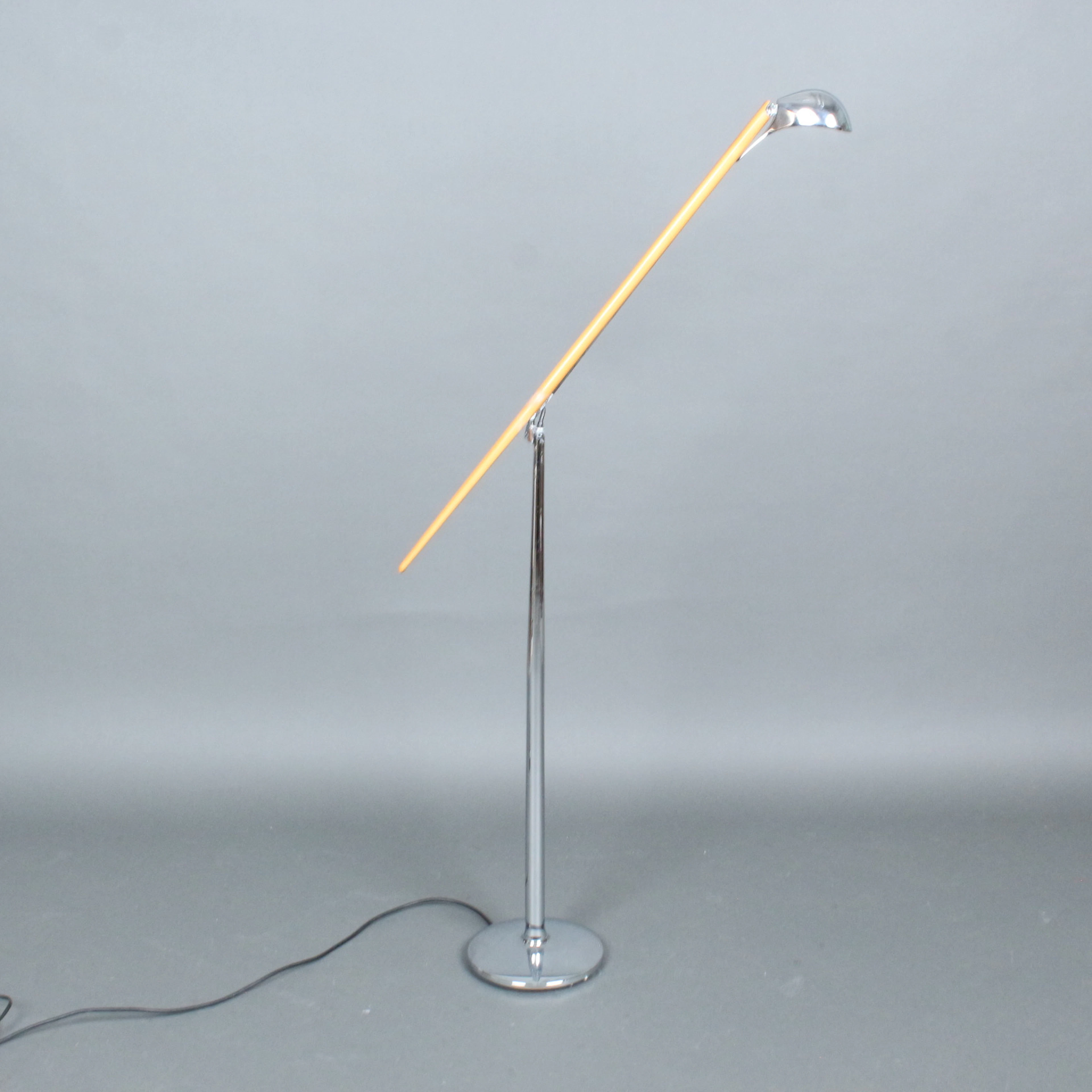 JORGE PENSI. für B Lux, '' Bluebird '' Halogen-Stehlampe aus verchromtem
