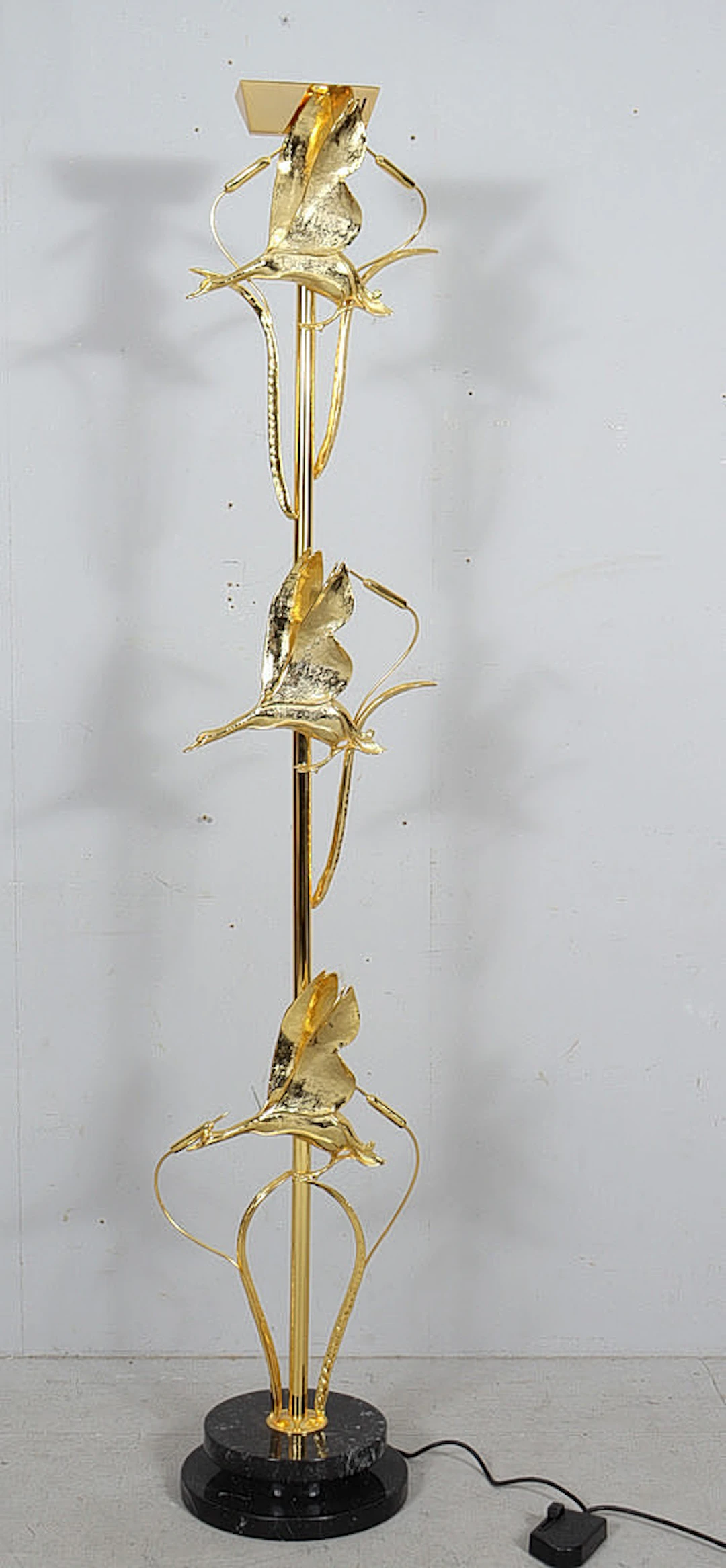 Hollywood Regency Stehleuchte/Stehlampe mit Vogelfiguren von Lanciotto