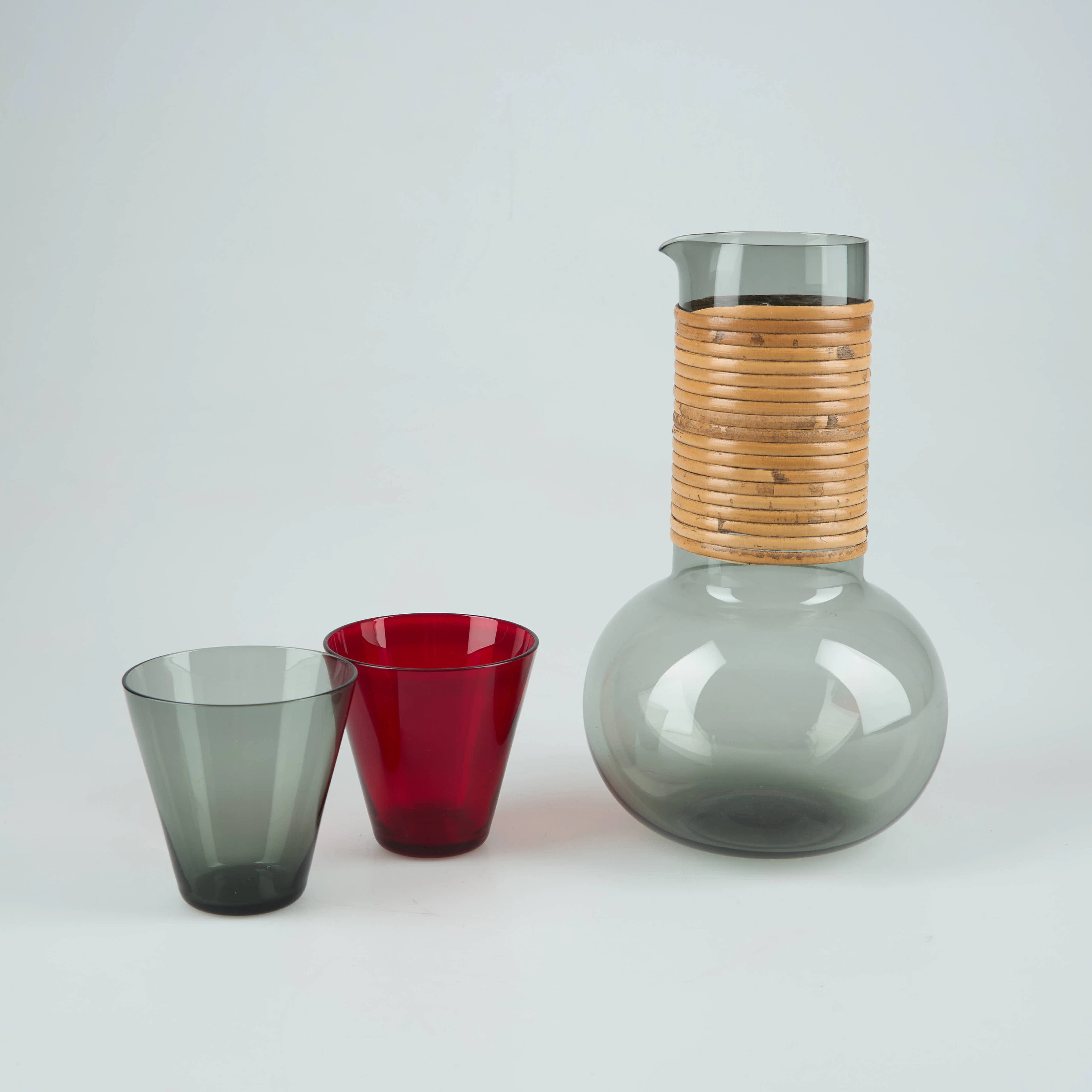 KAJ FRANCK. Tillbringare och två dricksglas, modell 1621 (Notsjö 1955-68)