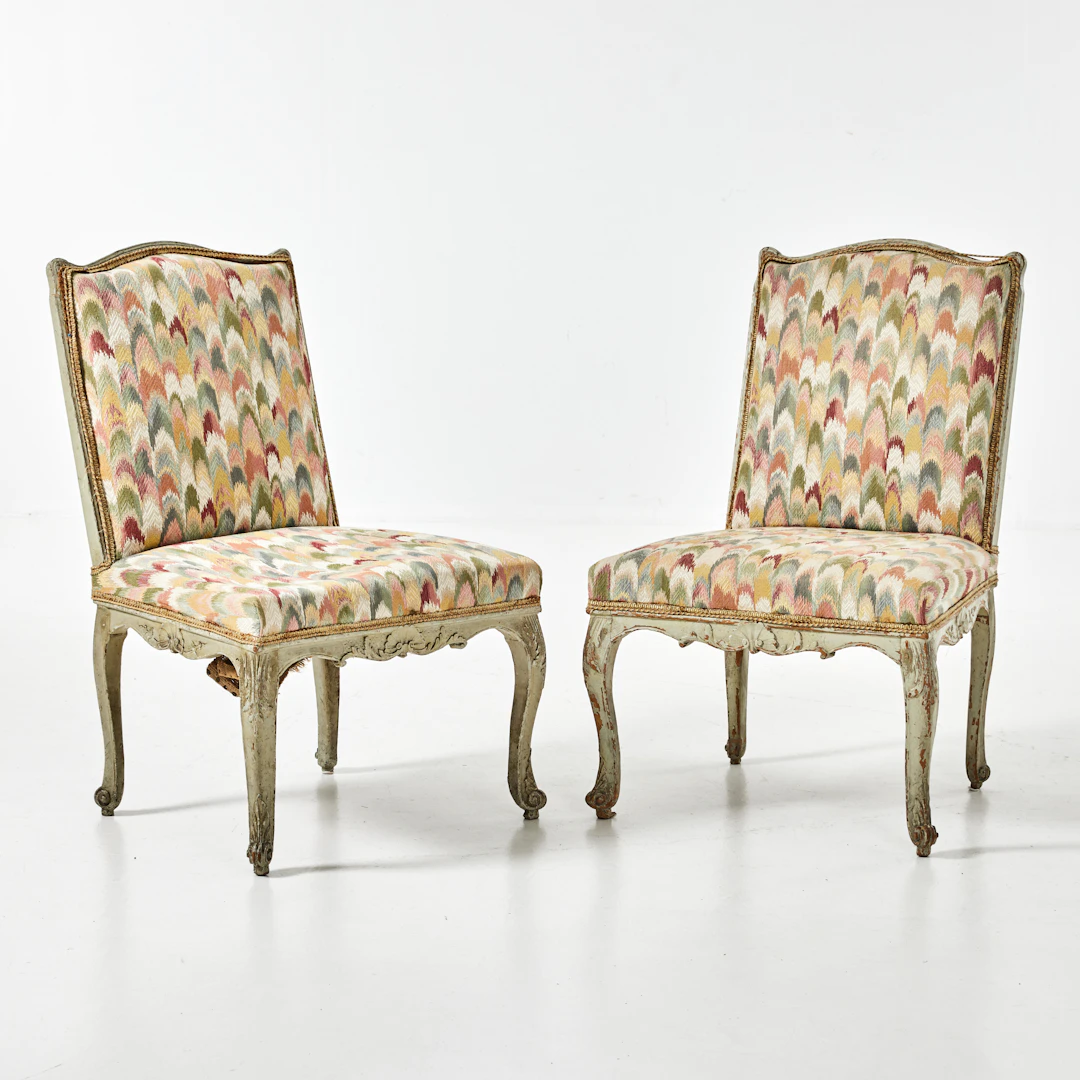 STOLAR, 1 par, 1700-tal Frankrike, Louis XV, skuren dekor.