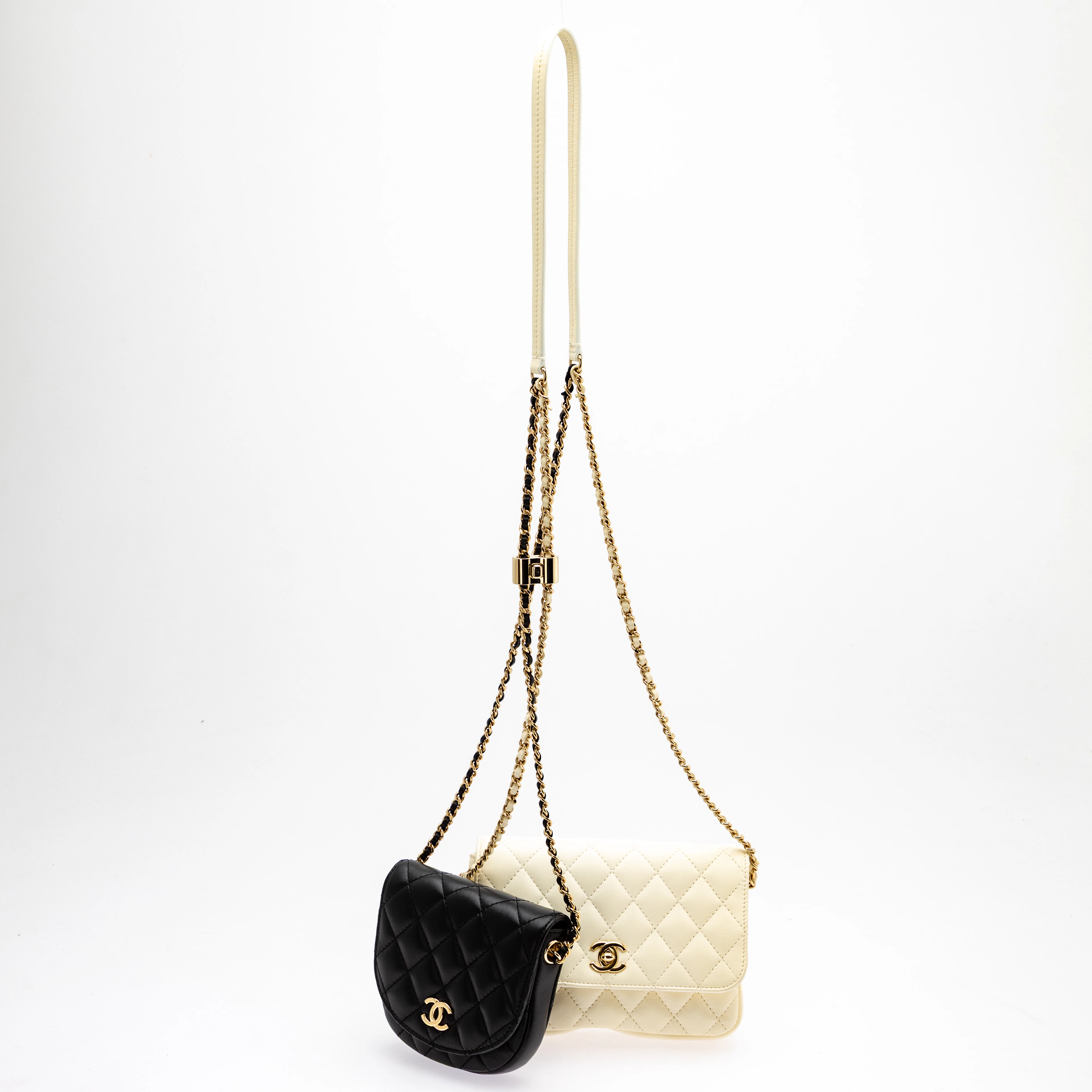 CHANEL. Side Pack Flap bag / Crossbody-Tasche, 2019.