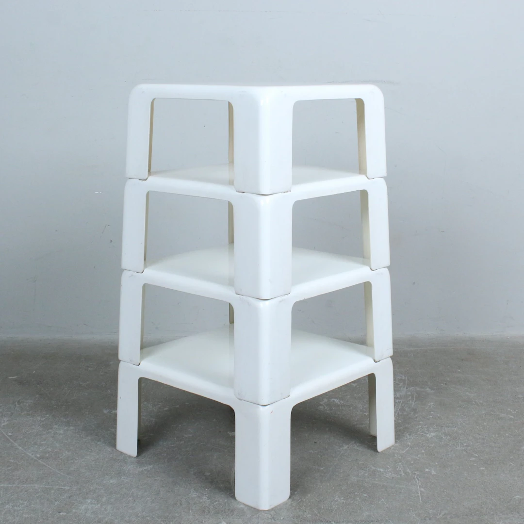 MARIO BELLINI. C&B Italia, Stapelbaren Beistelltische/ Regal, Modell
