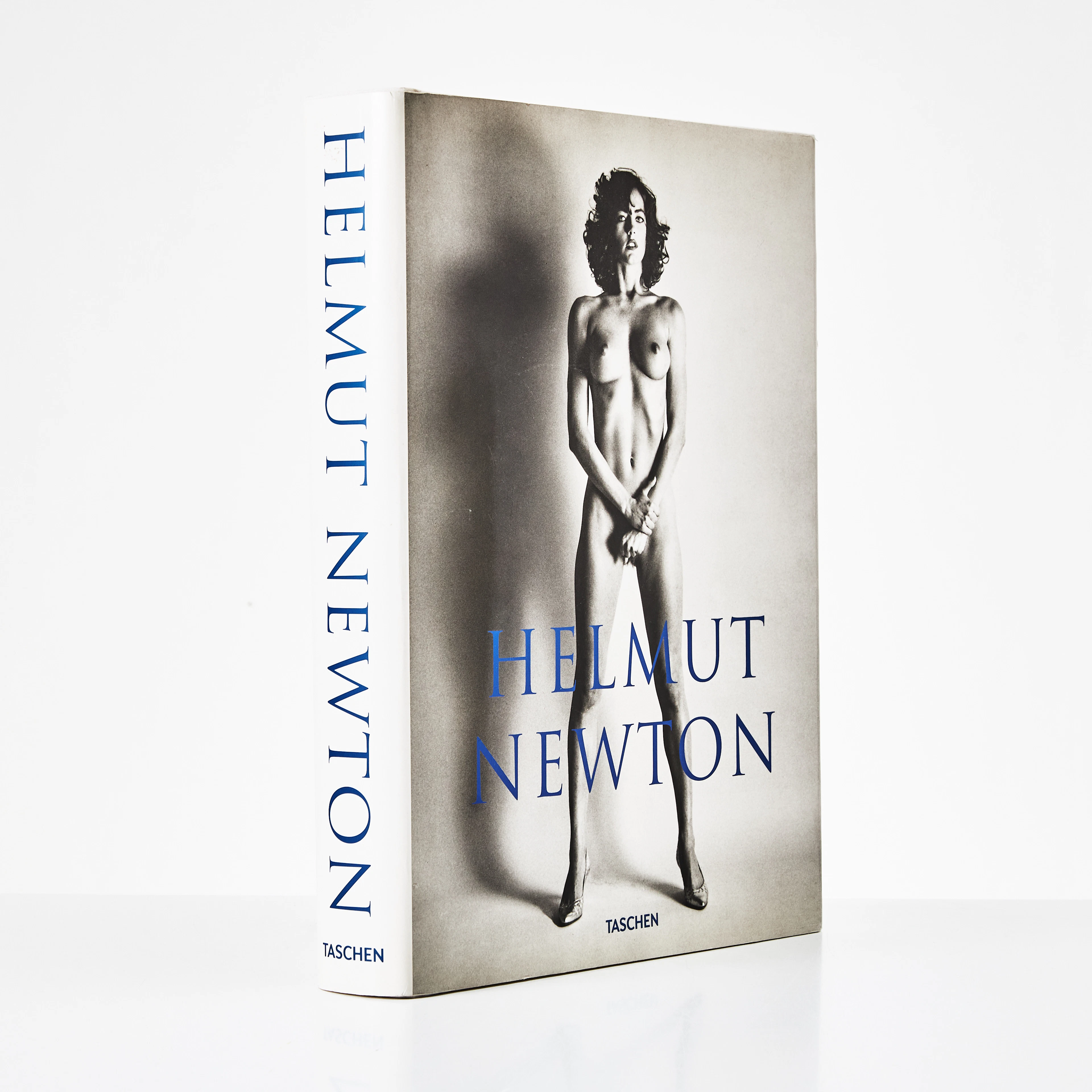 HELMUT NEWTON. Fotobok, "Sumo", Taschen, editerad av June Newton.