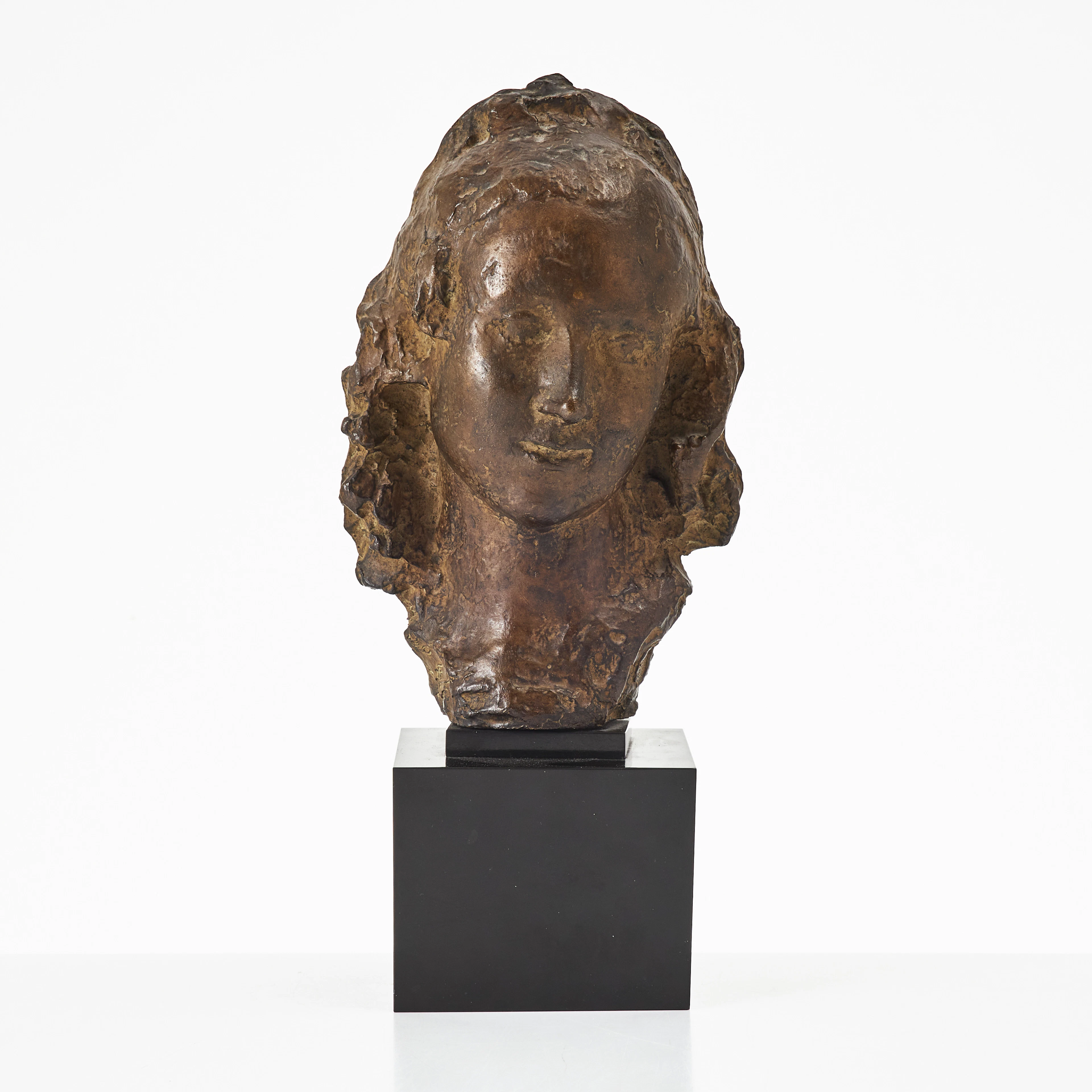 JEAN OSOUF (1898-1996). "Masque de Coralie", brons.