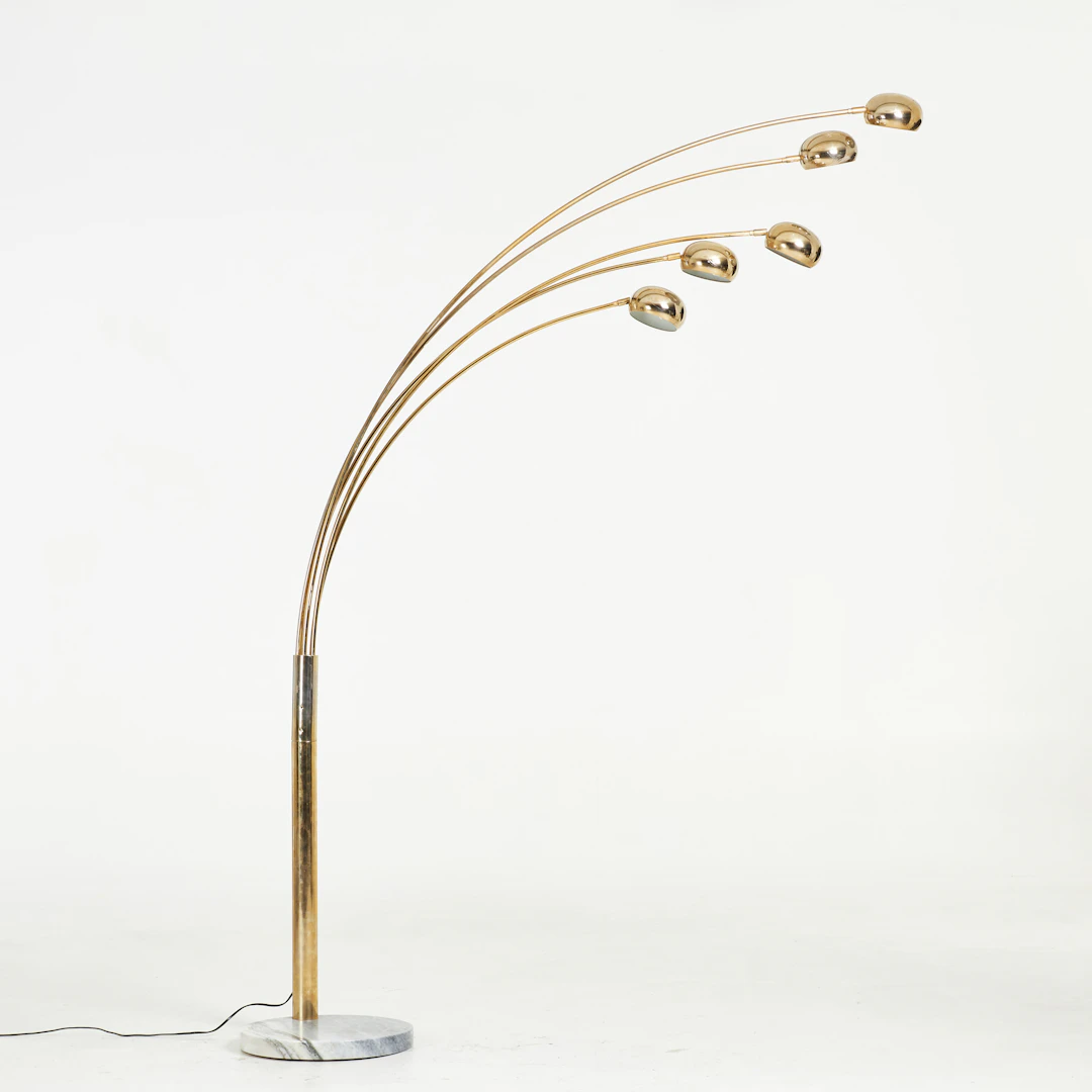 GOLVLAMPA, RAF, bas i marmor, 5-armad, 1900-talets andra hälft.