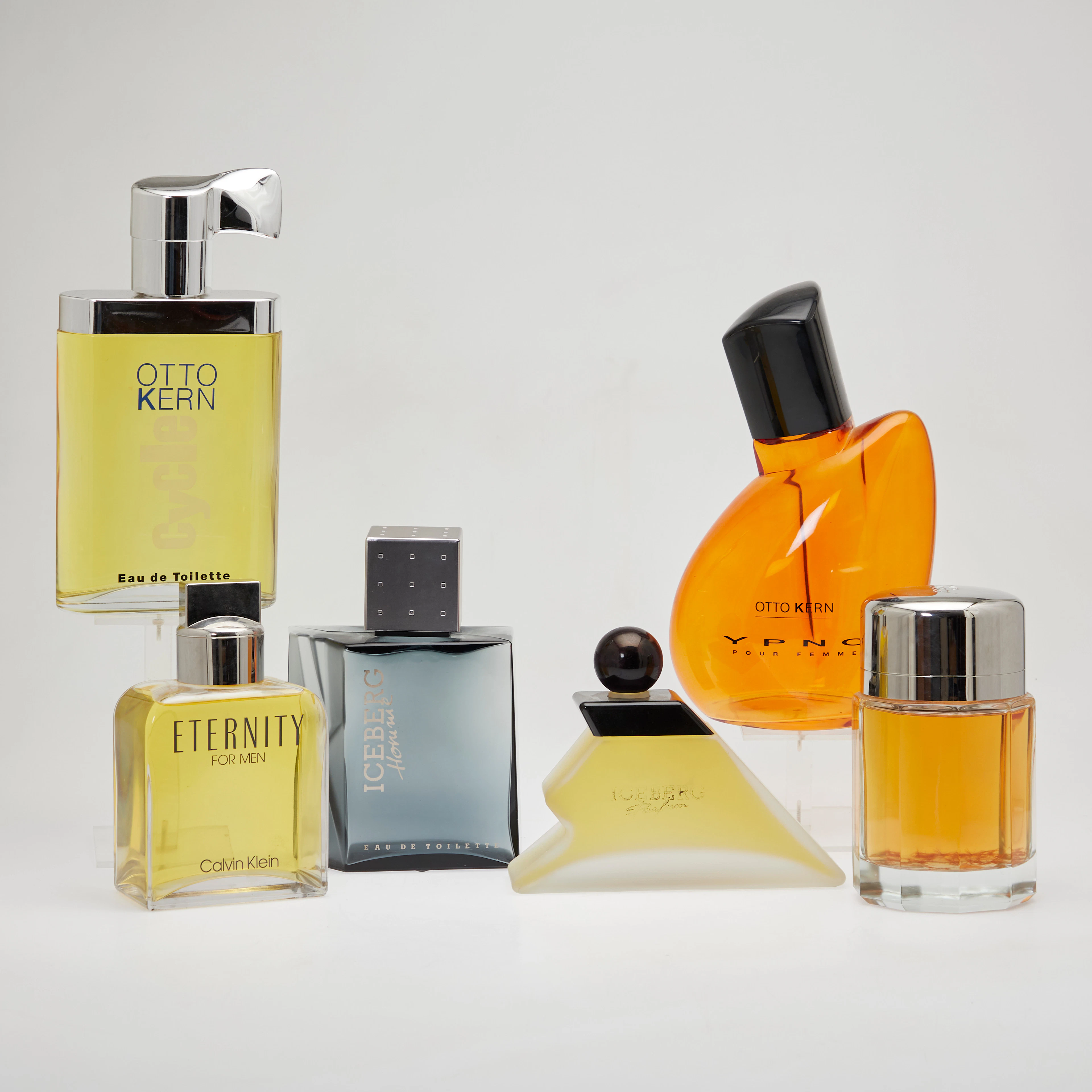 CALVIN KLEIN, OTTO KERN & ICEBERG. Konvolut Großfacticen / Flacons