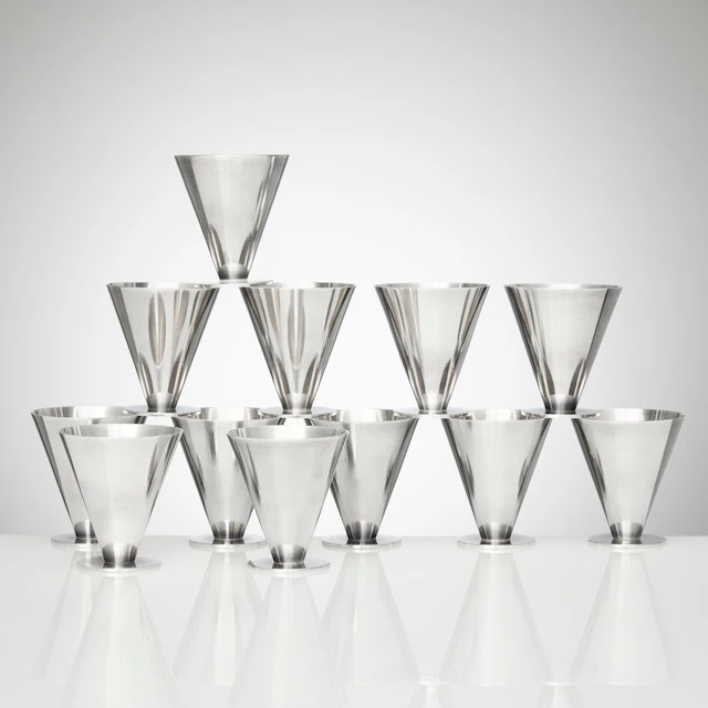WIWEN NILSSON. Bägare på fot, 12 stycken, sterlingsilver, Lund 1935-1974.