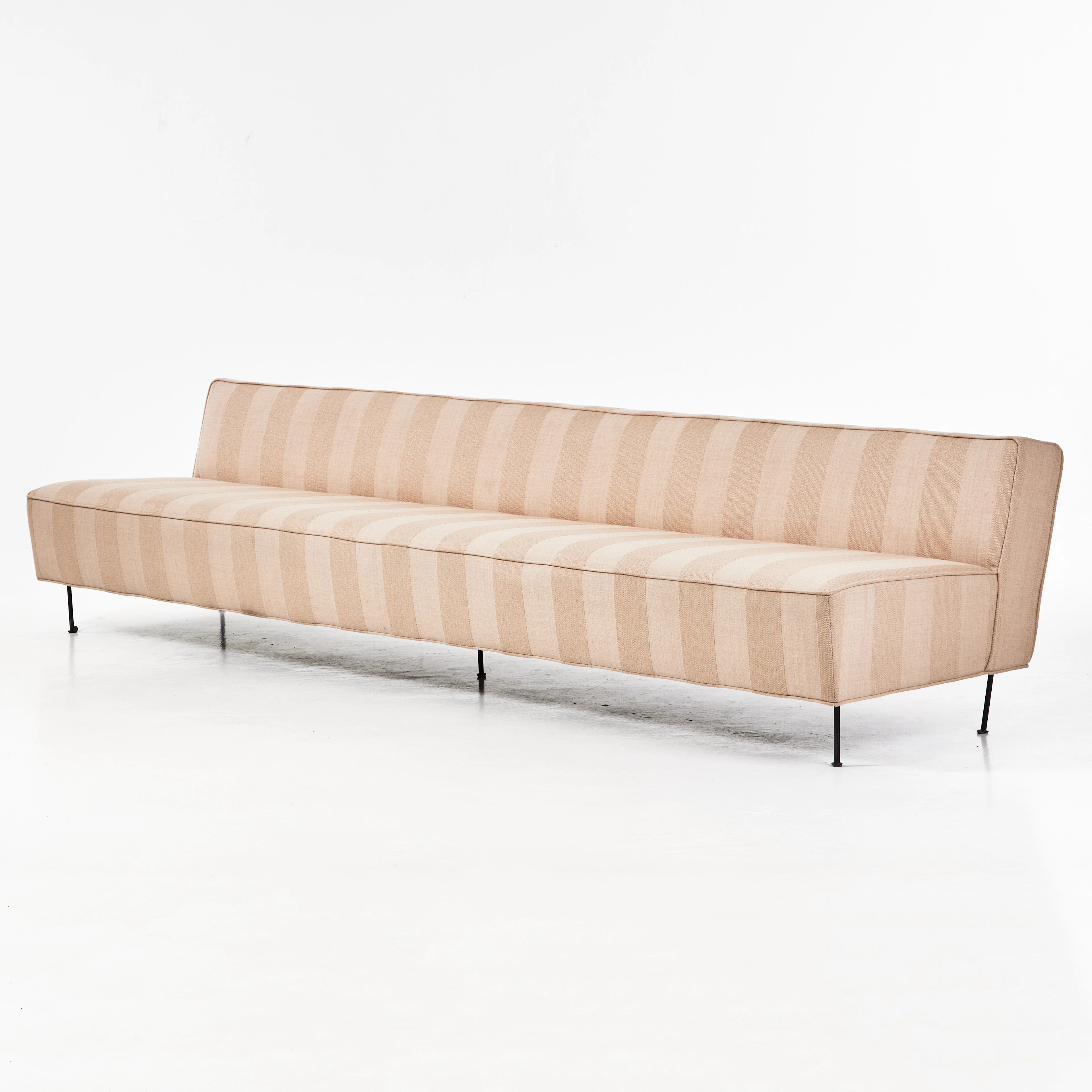 GRETA MAGNUSSON GROSSMAN. soffa, modell "Modern Line", Gubi.