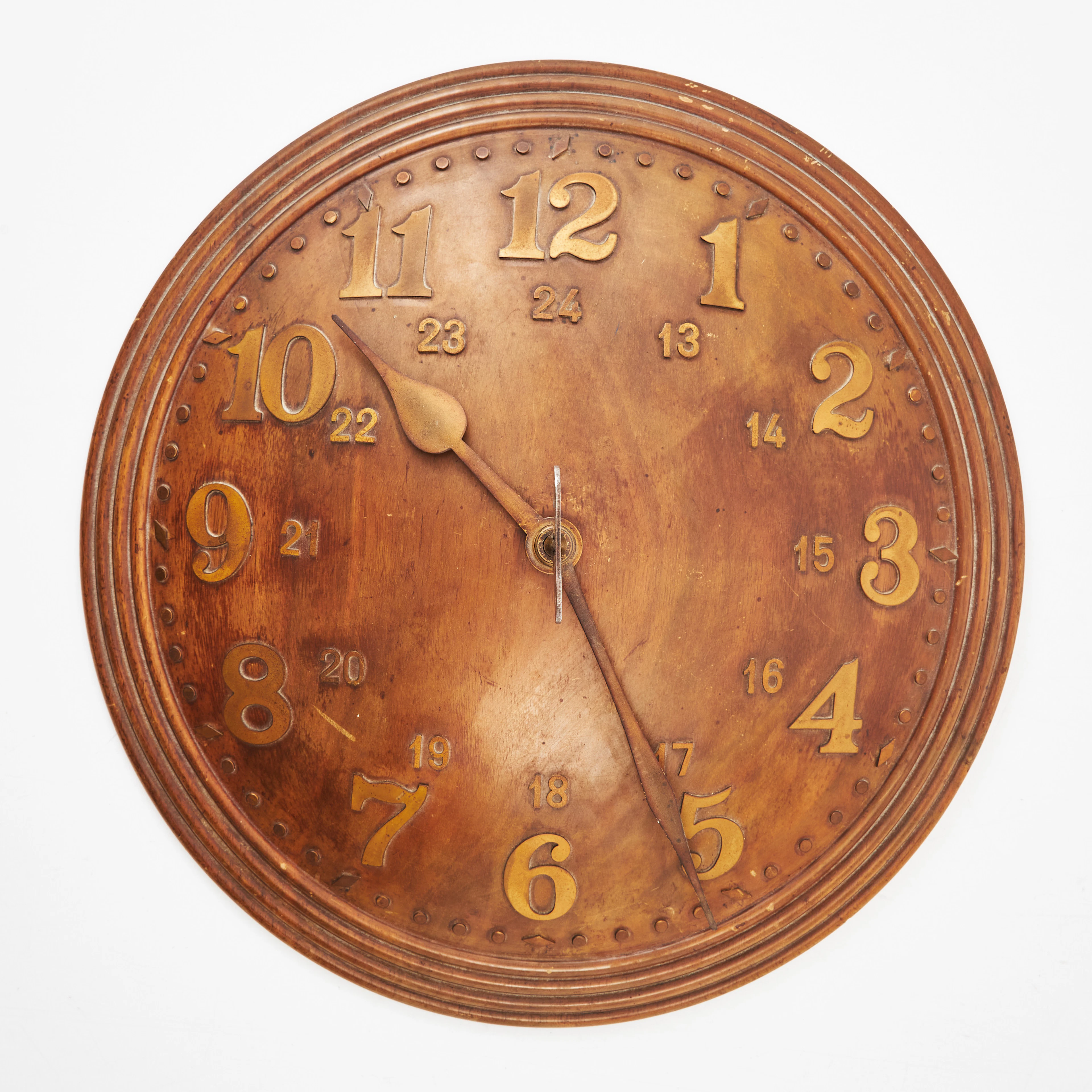 VÄGGUR, Zenith, sk. 18 dygns klocka, 1900-talets första hälft, mahogny.