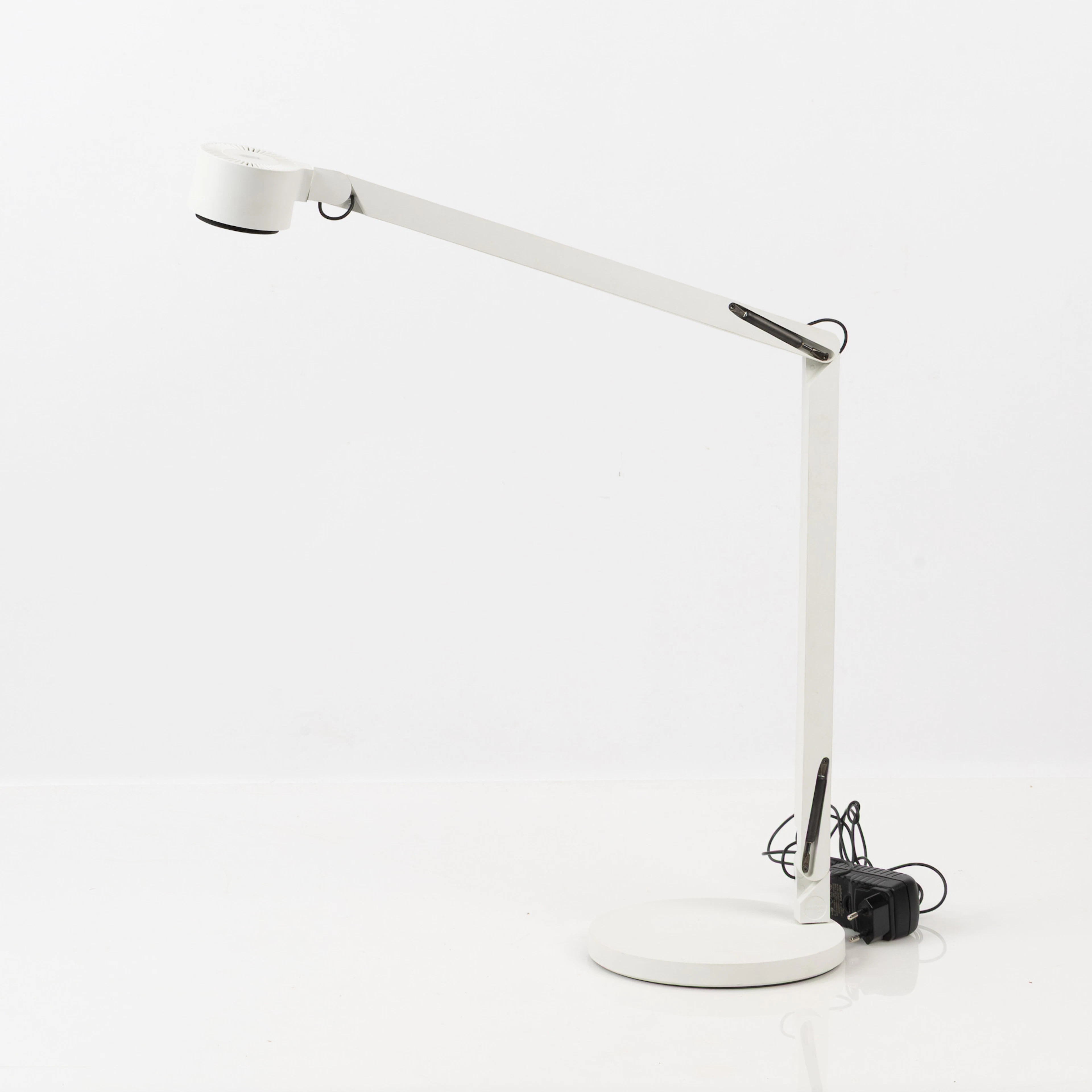 DIRK WINKEL. Bordslampa, "W127 Winkel b2", Wästberg, glasfiberarmerad