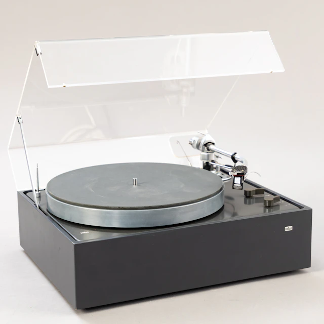 DIETER RAMS. Braun PCS52 Plattenspieler.
