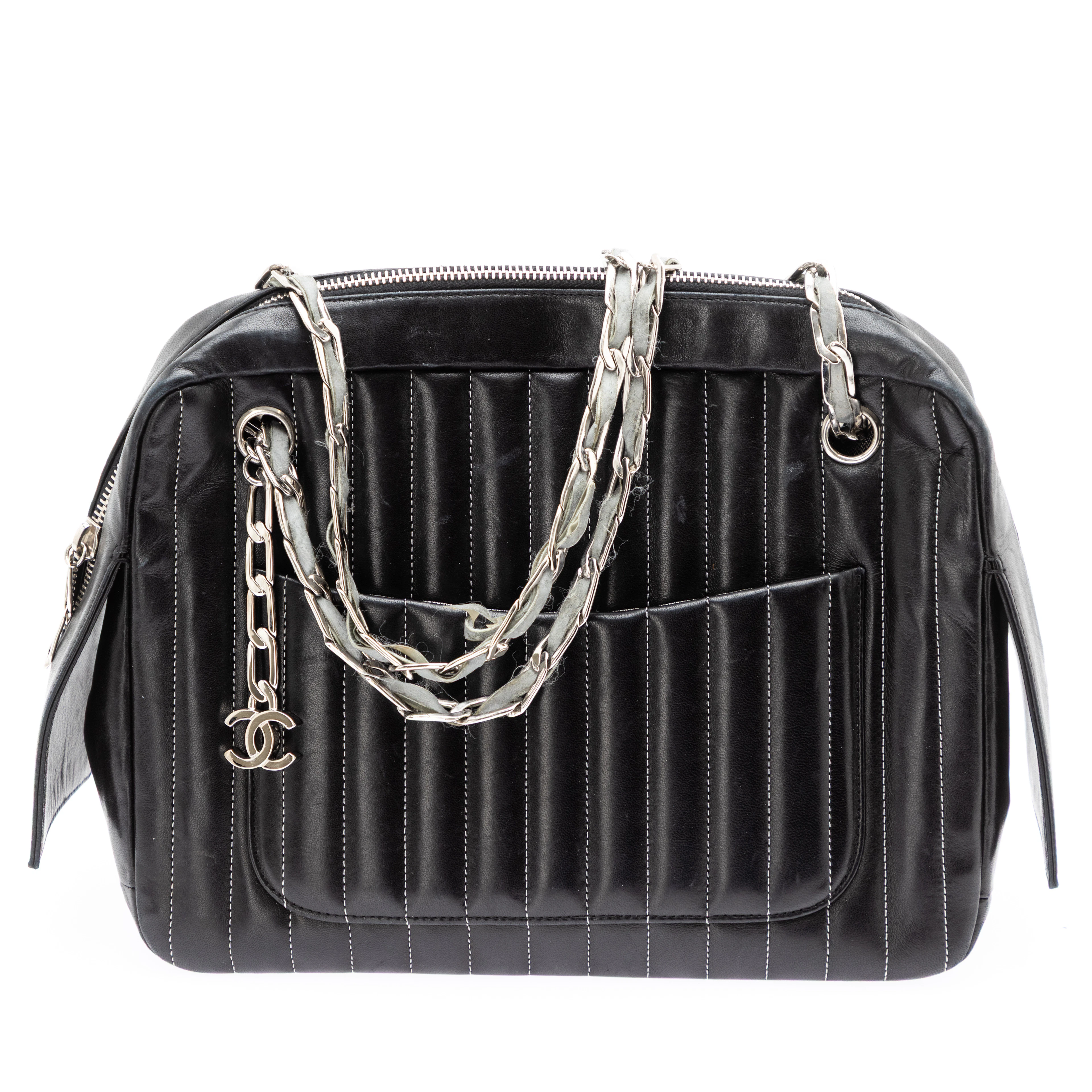 CHANEL. Kameratasche, Mademoiselle Ligne, 2005-2006.