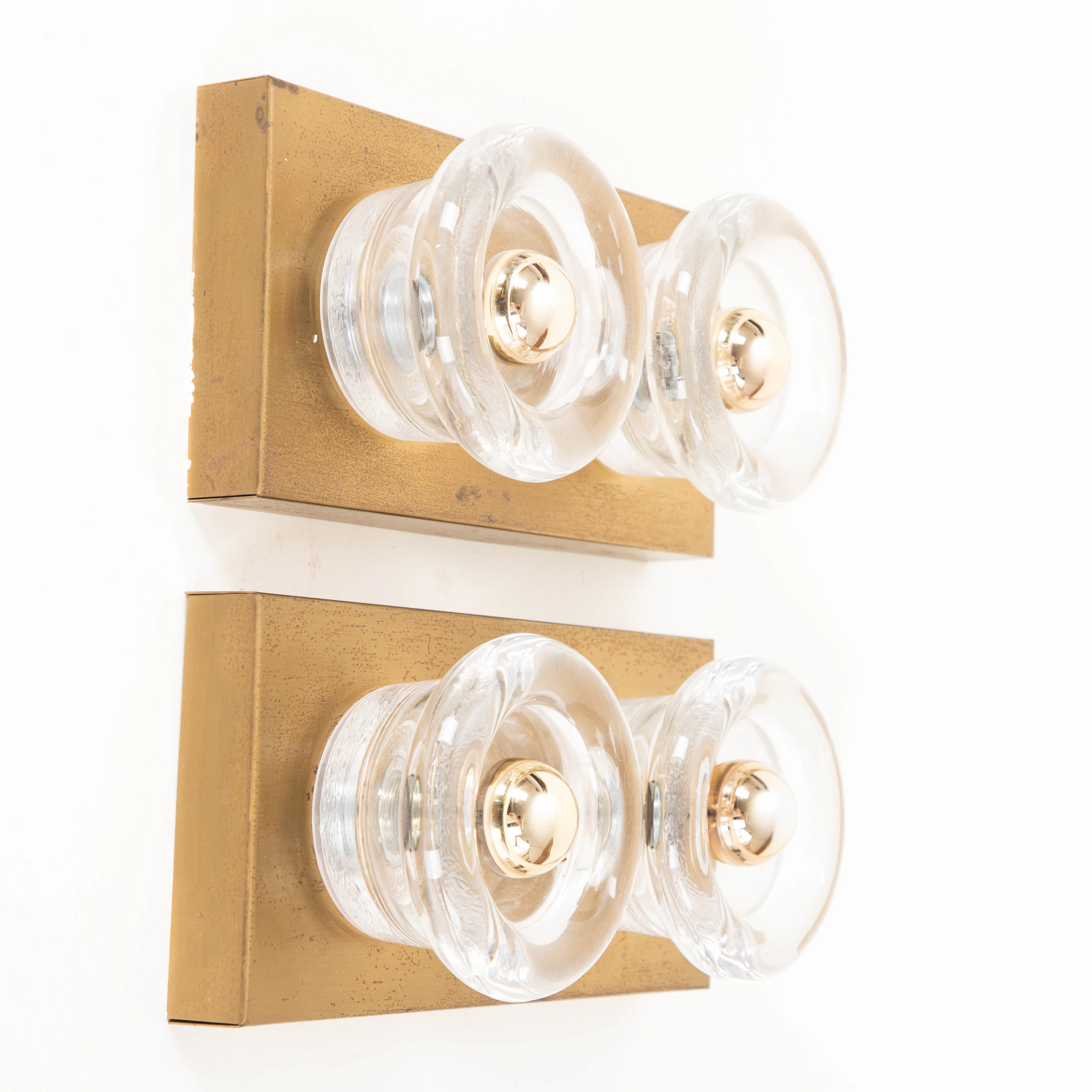 Cosack, zwei Wandleuchten / Lampen, Glas, Messing, 1970er Jahre, Deutschland