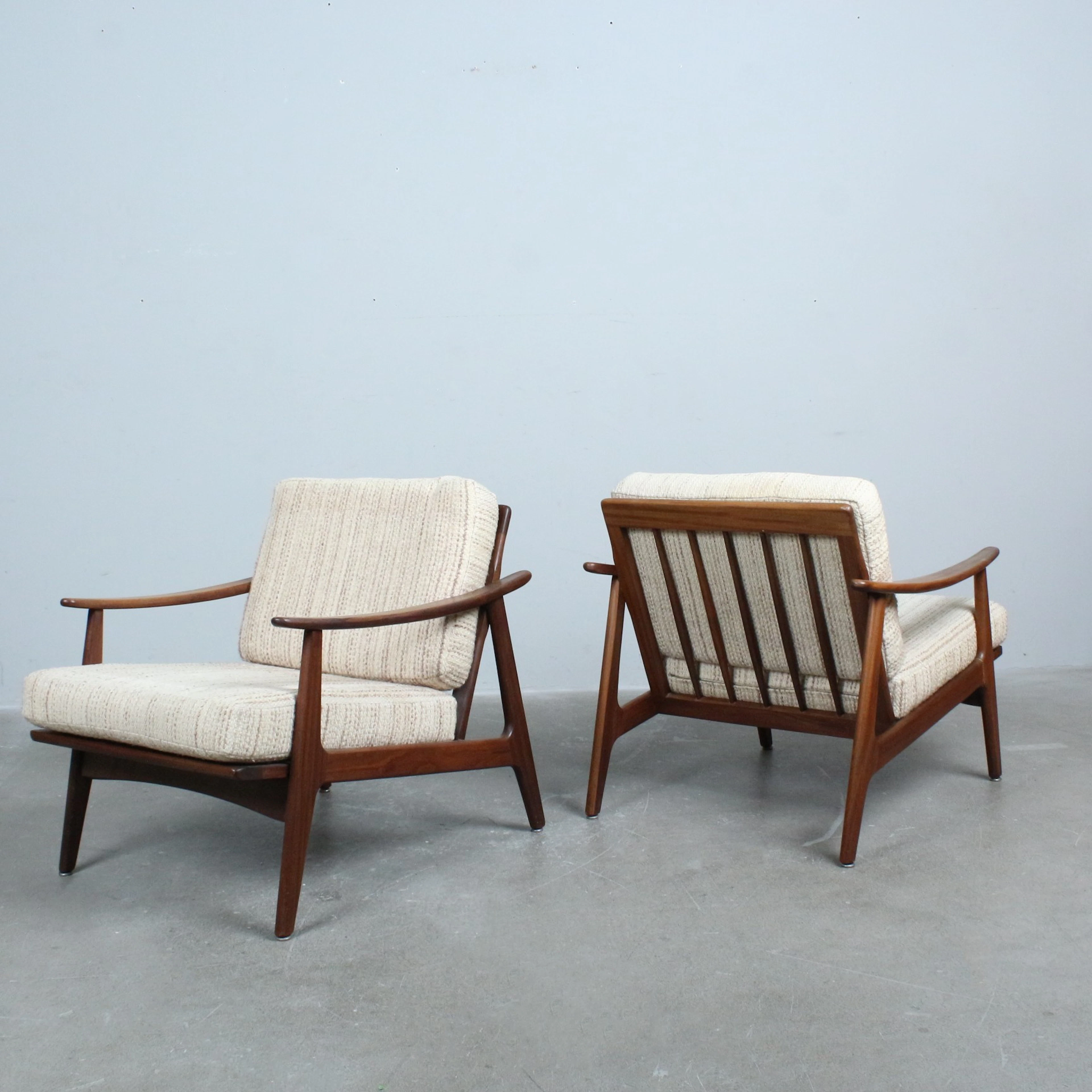 Paar Armlehnsessel / Easy Chairs der 1970er Jahre, Teak, Dänemark.