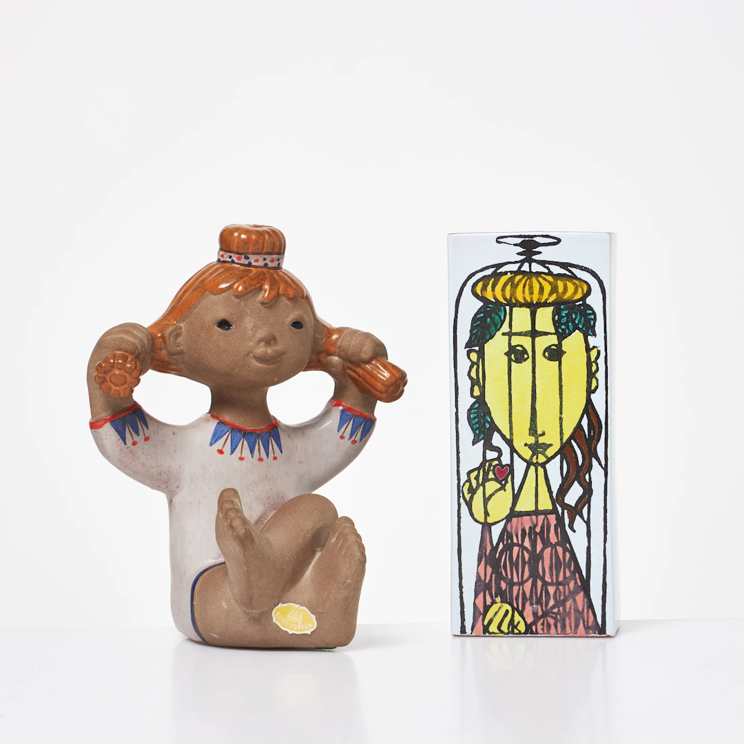 VAS SAMT FIGURIN, vas ur serien "Karneval", Stig Lindberg, Gustavsberg