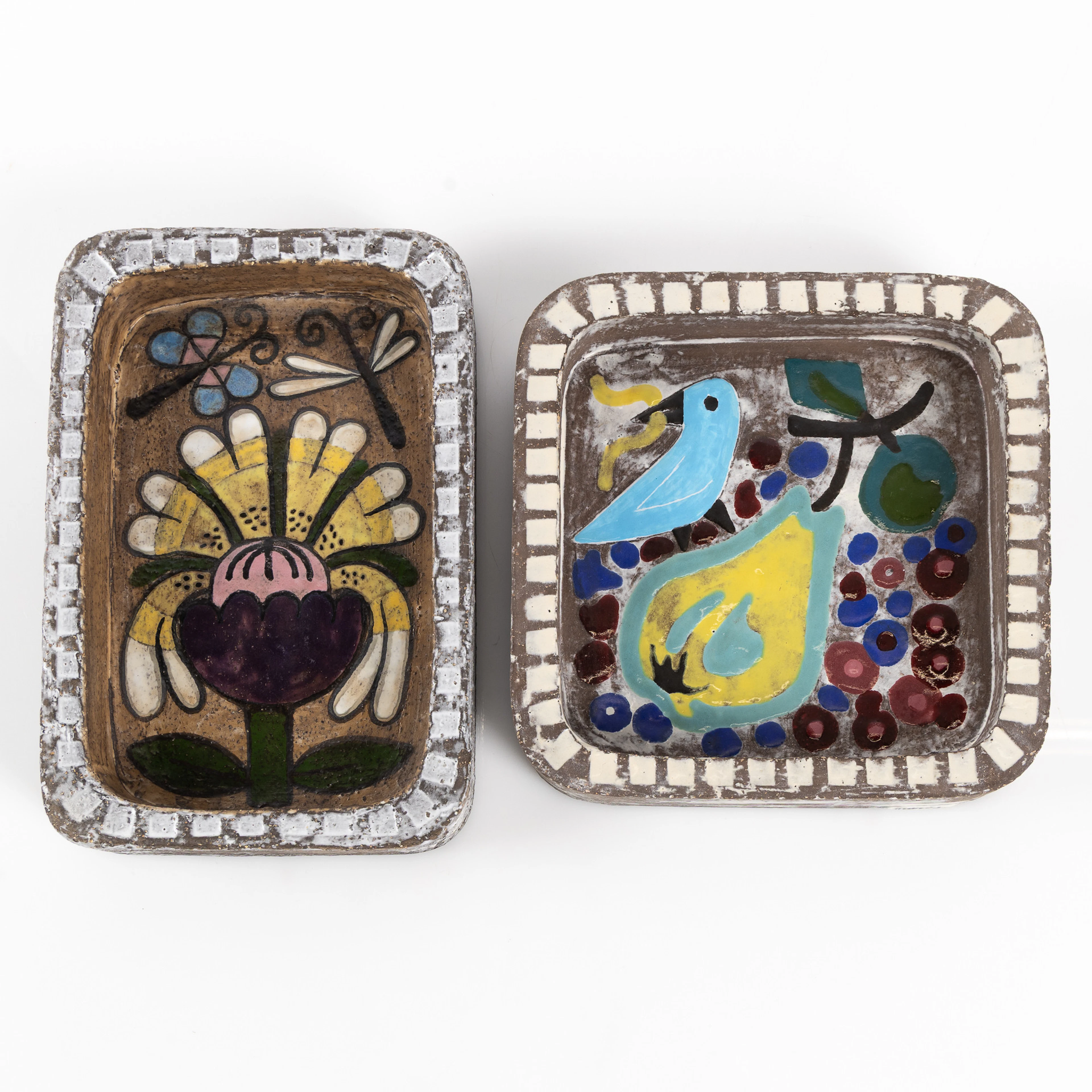 MARI SIMMULSON. Fat, 2 st, Upsala Ekeby, 1950-/60-tal, chamotterat stengods.