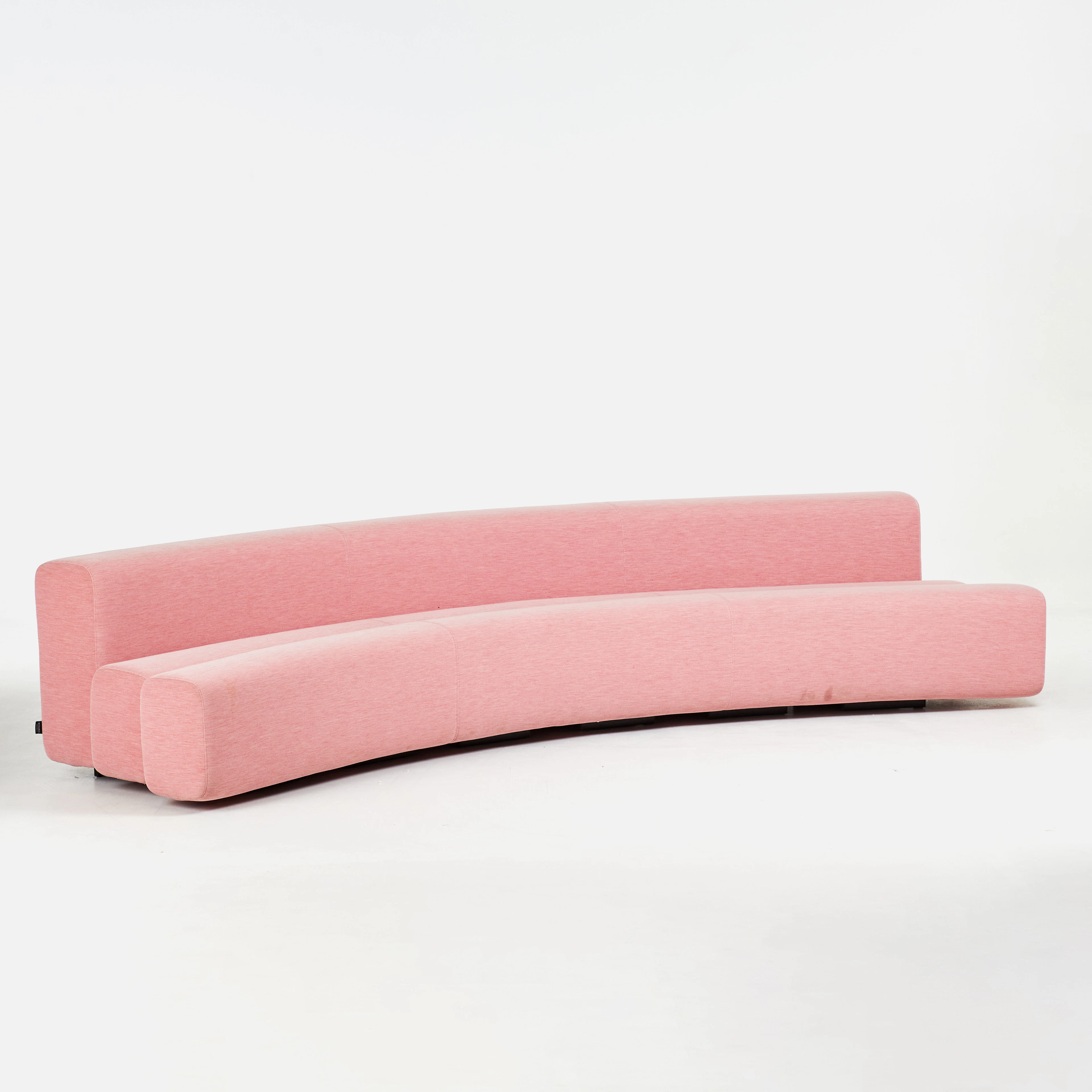 PIERRE PAULIN. Soffa, "Osaka", för la Cividina, rosa textilklädsel