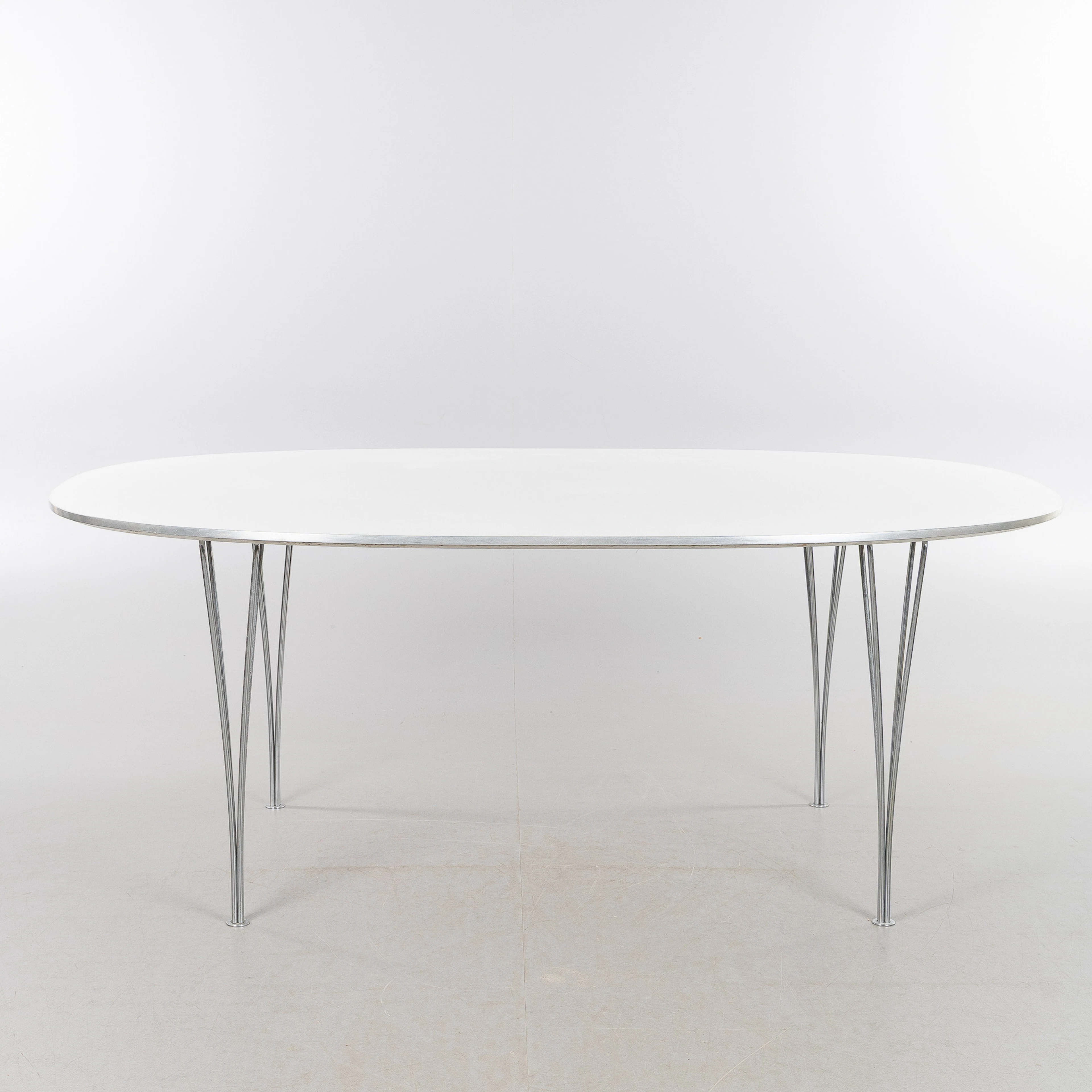 PIET HANSEN & BRUNO MATHSSON. Matbord, ”Superellips”, Fritz Hansen