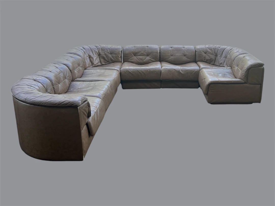 DE SEDE. 8-teiliges Modulsofa , Modell '' DS-11 '', Patchwork, Leder