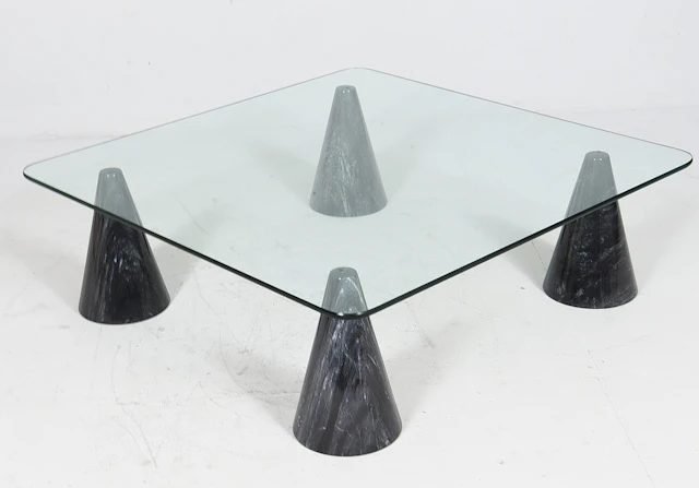 Coffee Table/Couchtisch, Marmor, Italien, 1980er Jahre.