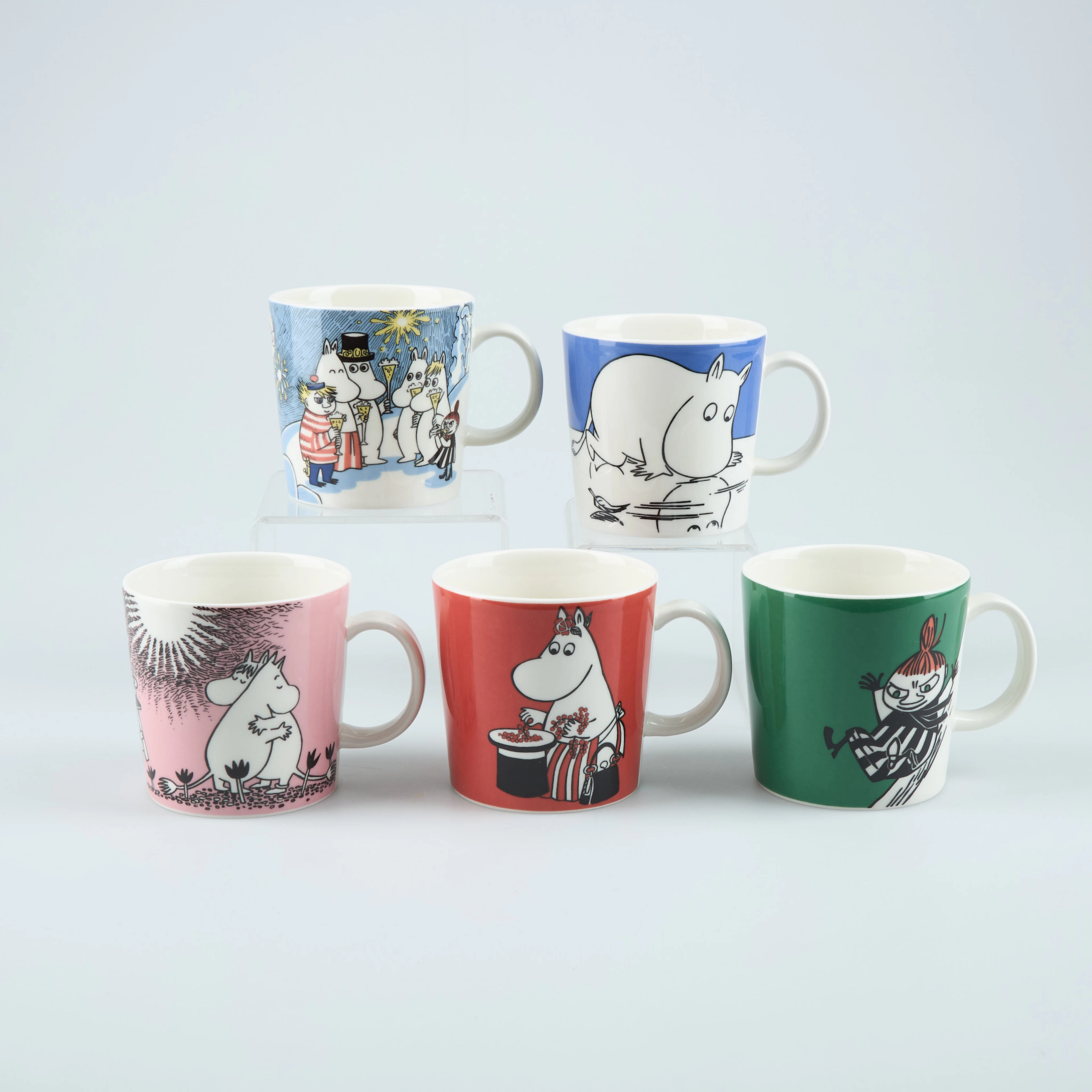 MUMINMUGGAR, 5 st. Illustration Tove Jansson, design Tove Slotte.