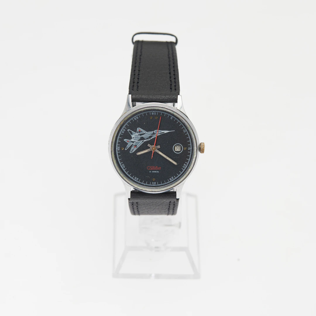 SOWJETISCHE SLAVA-UHR. Vintage-Uhr, Modell "Flugzeug MIG 29".