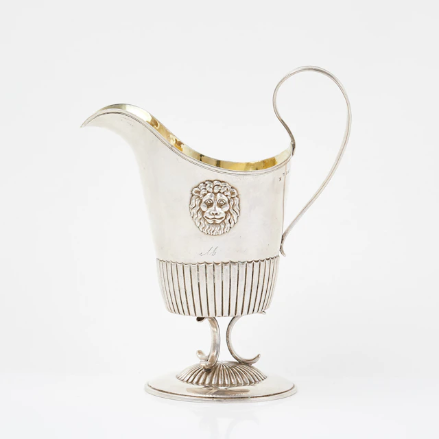 JOHAN PETTER GRÖNWALL verksam 1807-1843, Gräddkanna, med lejonmaskaron