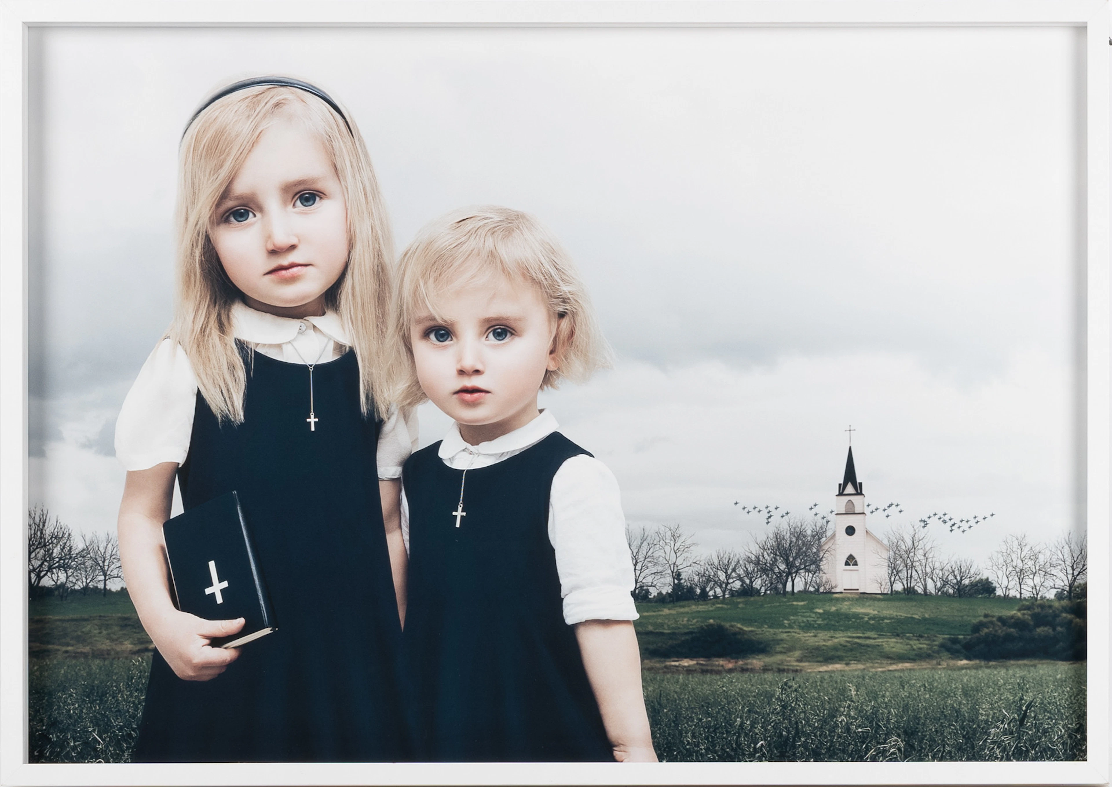 SAGA WENDOTTE (FÖDD 1989). "Heaven Hanging Over Us".