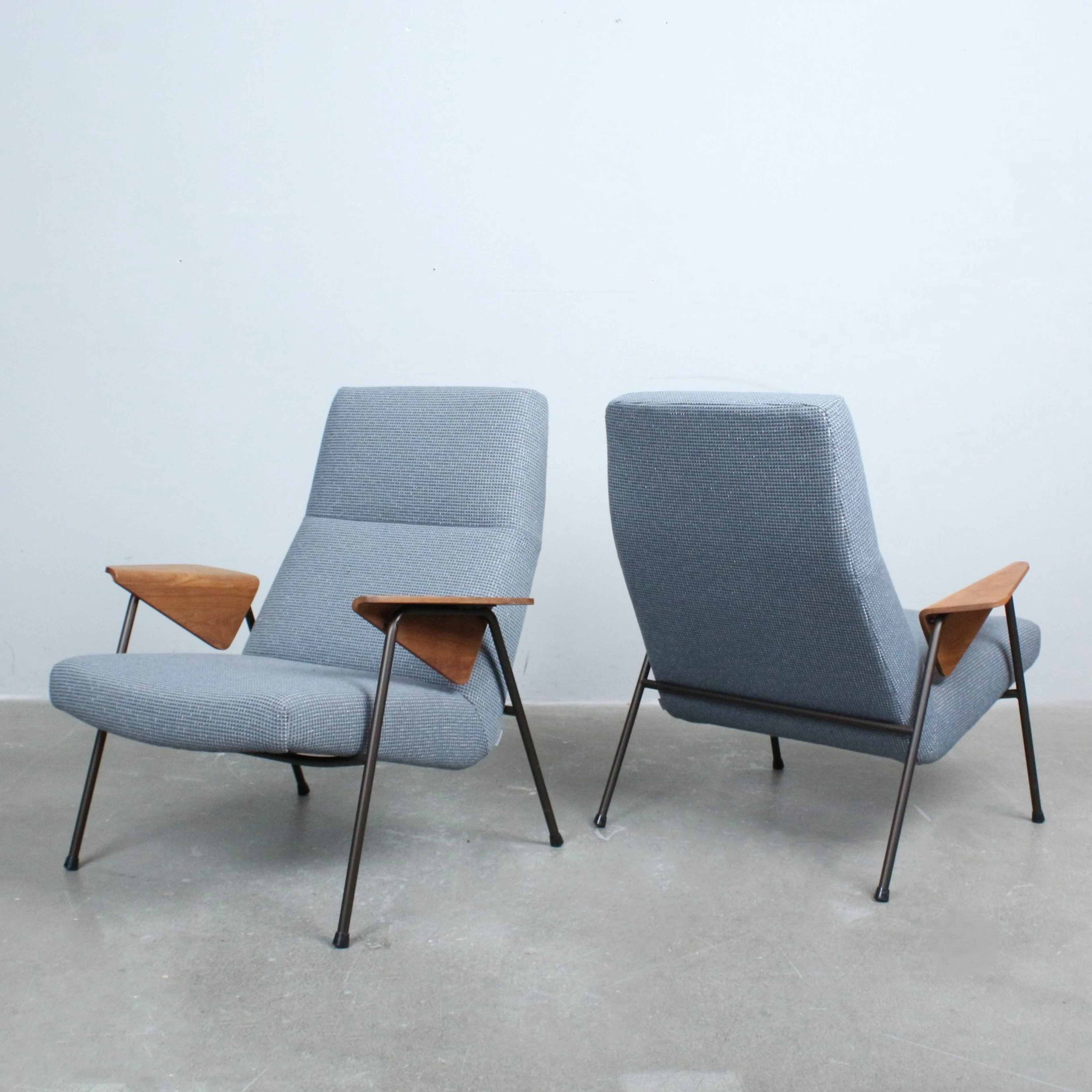 ARNO VOTTELER. Walter Knoll, Paar Votteler Sessel, Modell, '' 367/368 ''.