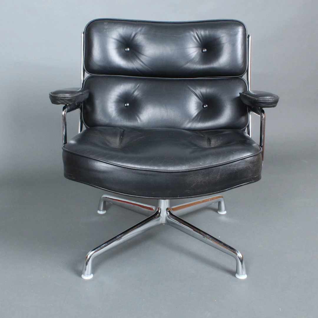 CHARLES & RAY EAMES. Vitra, Bürostuhl / Konferenzsessel, Modell 'Lobby