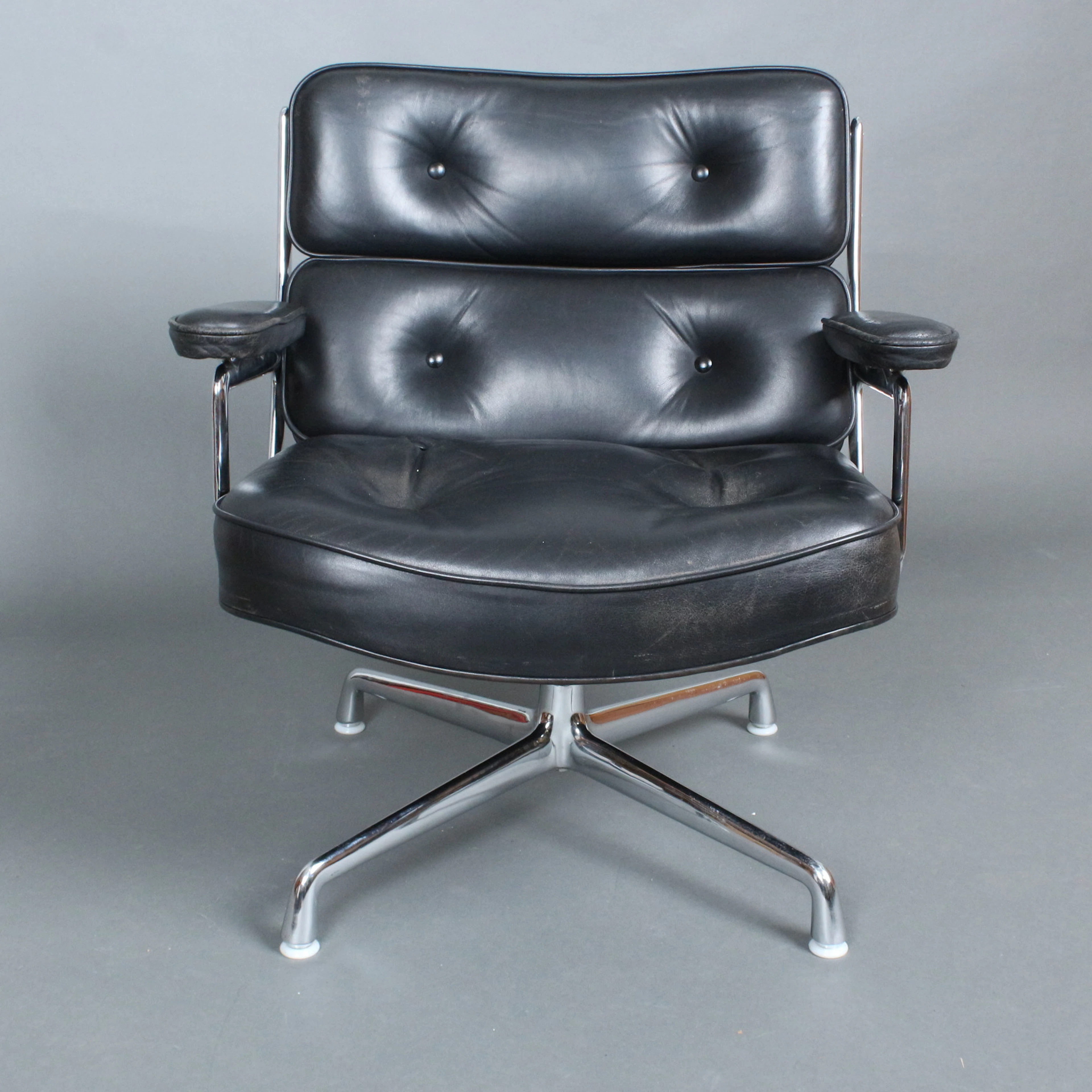 CHARLES & RAY EAMES. Vitra, Bürostuhl / Konferenzsessel, Modell 'Lobby