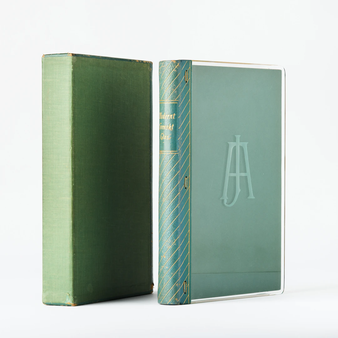 MODERNT SVENSKT GLAS, bok med glaspärm, Gregor Paulsson (red.), Stockholm