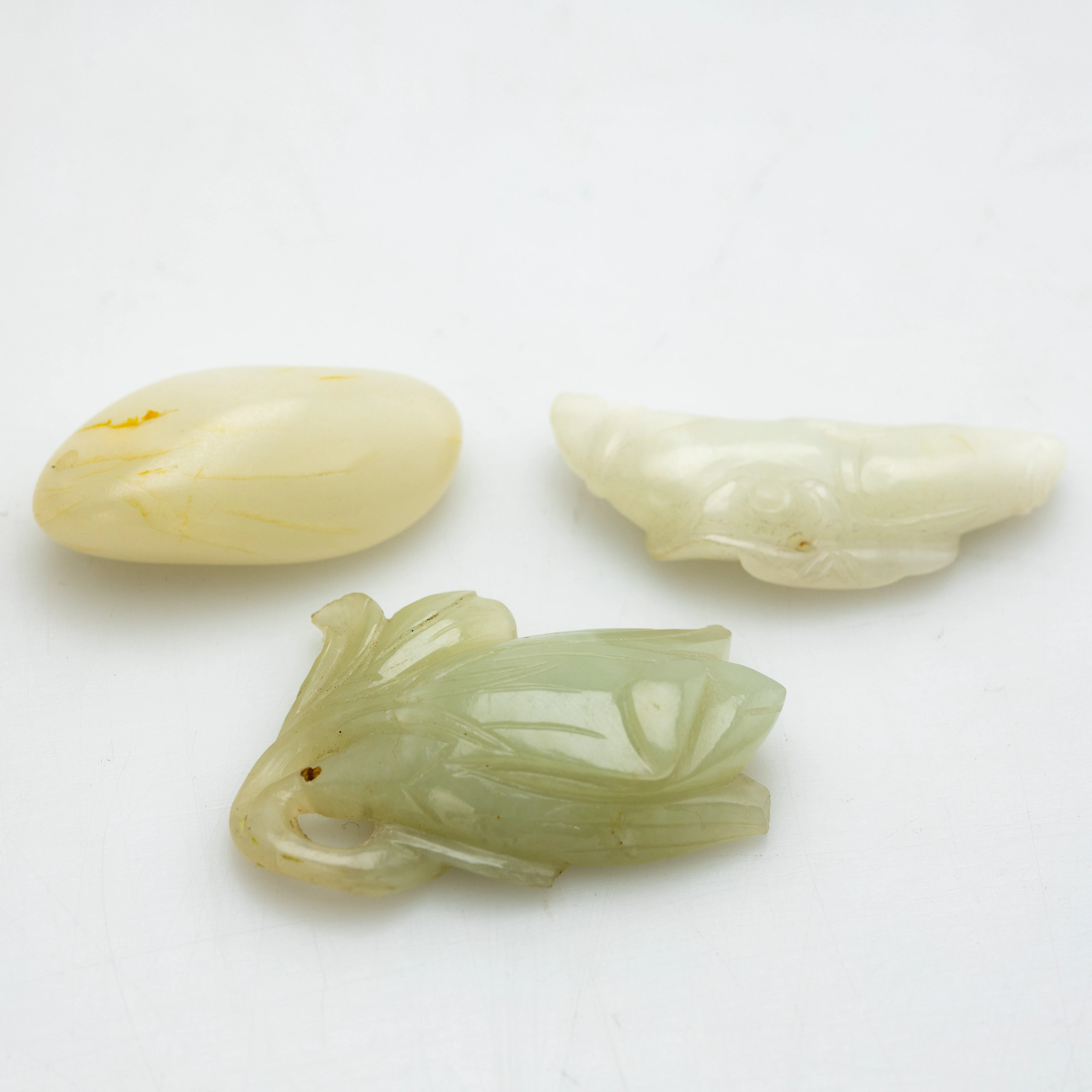 Drei Jade-Anhänger, China, späte Qing-Dynastie (3).