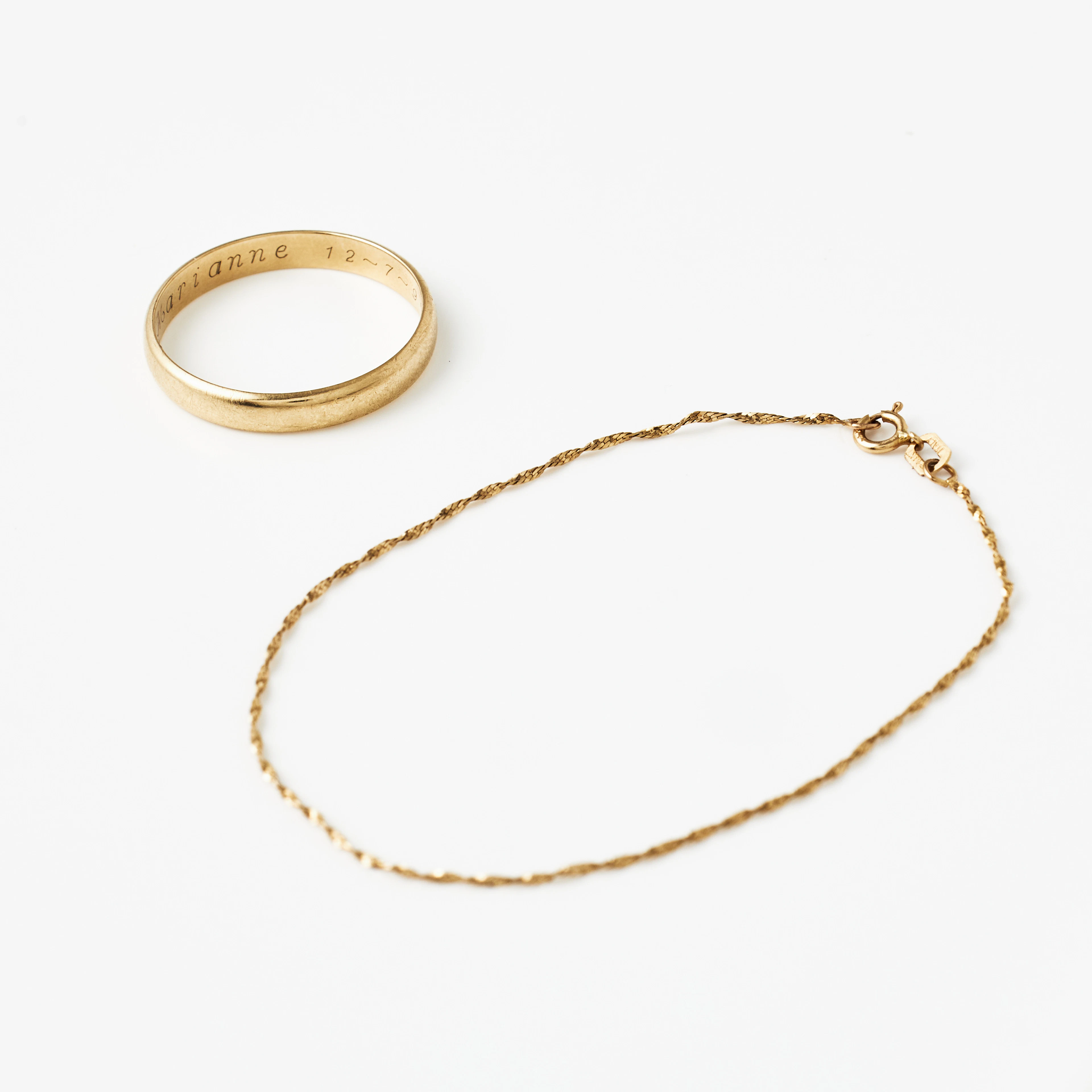 VIGSELRING, slät modell, ARMBAND, 14 k guld, utländska stämplar.