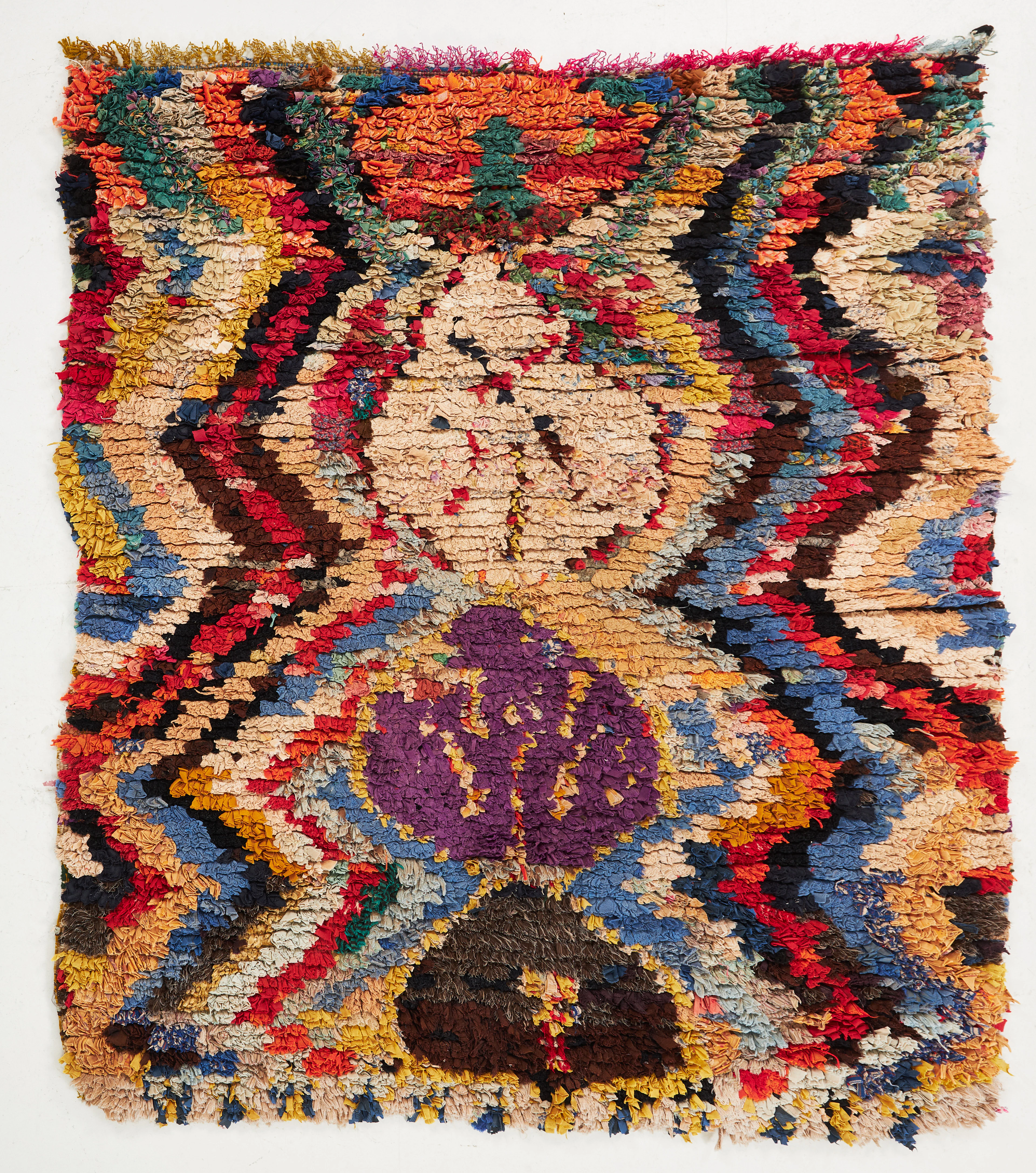 MATTA. s.k. Boucherouite, Marocko, ca 155x125 cm.