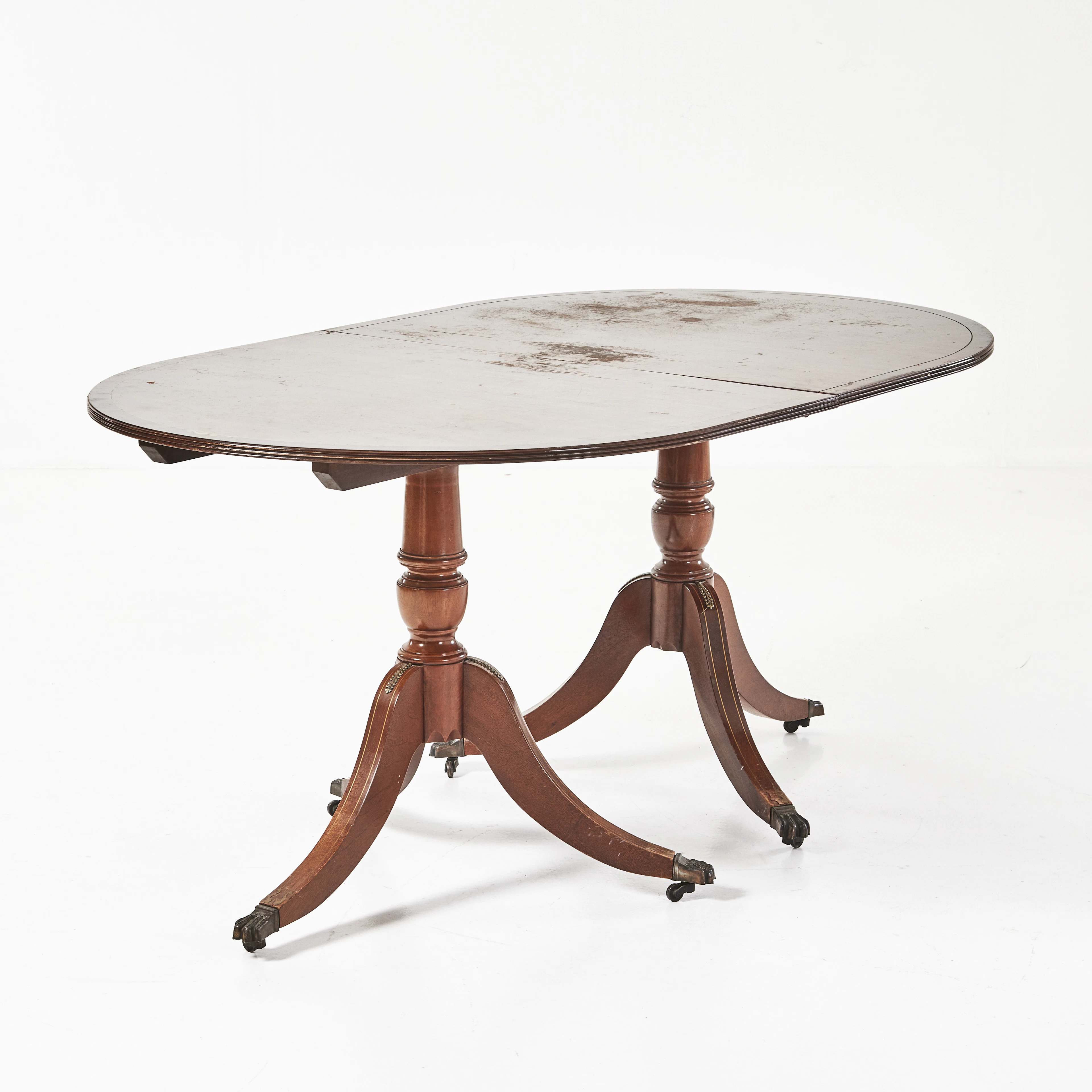 MATBORD, inköpt på Liberty & Co, London, 1900-talets början.
