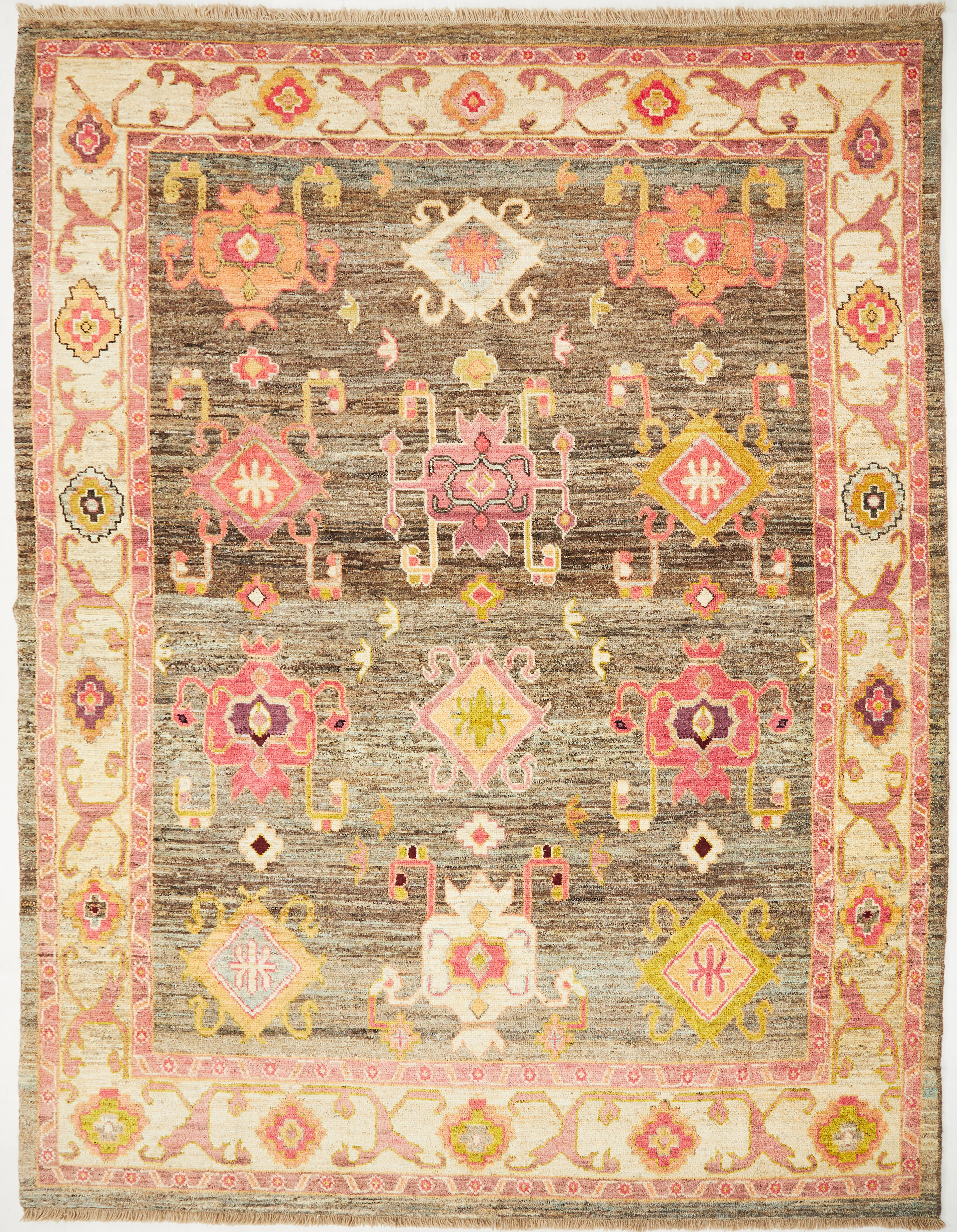 ORIENTMATTA. Sultanabad, västpersisk, Arts and crafts mönster, ca 386x308 cm.