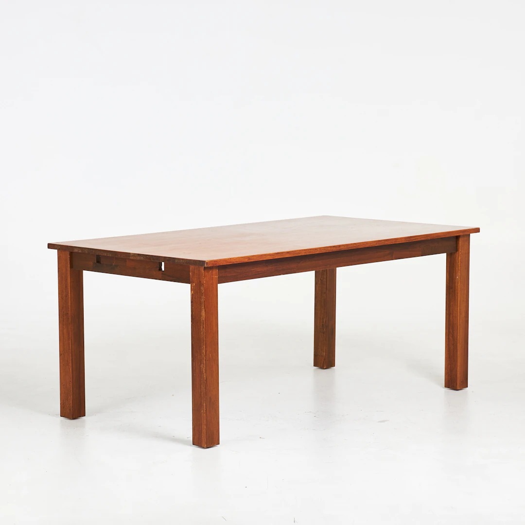 MATBORD, fanérad valnöt, 1900-talets senare hälft.