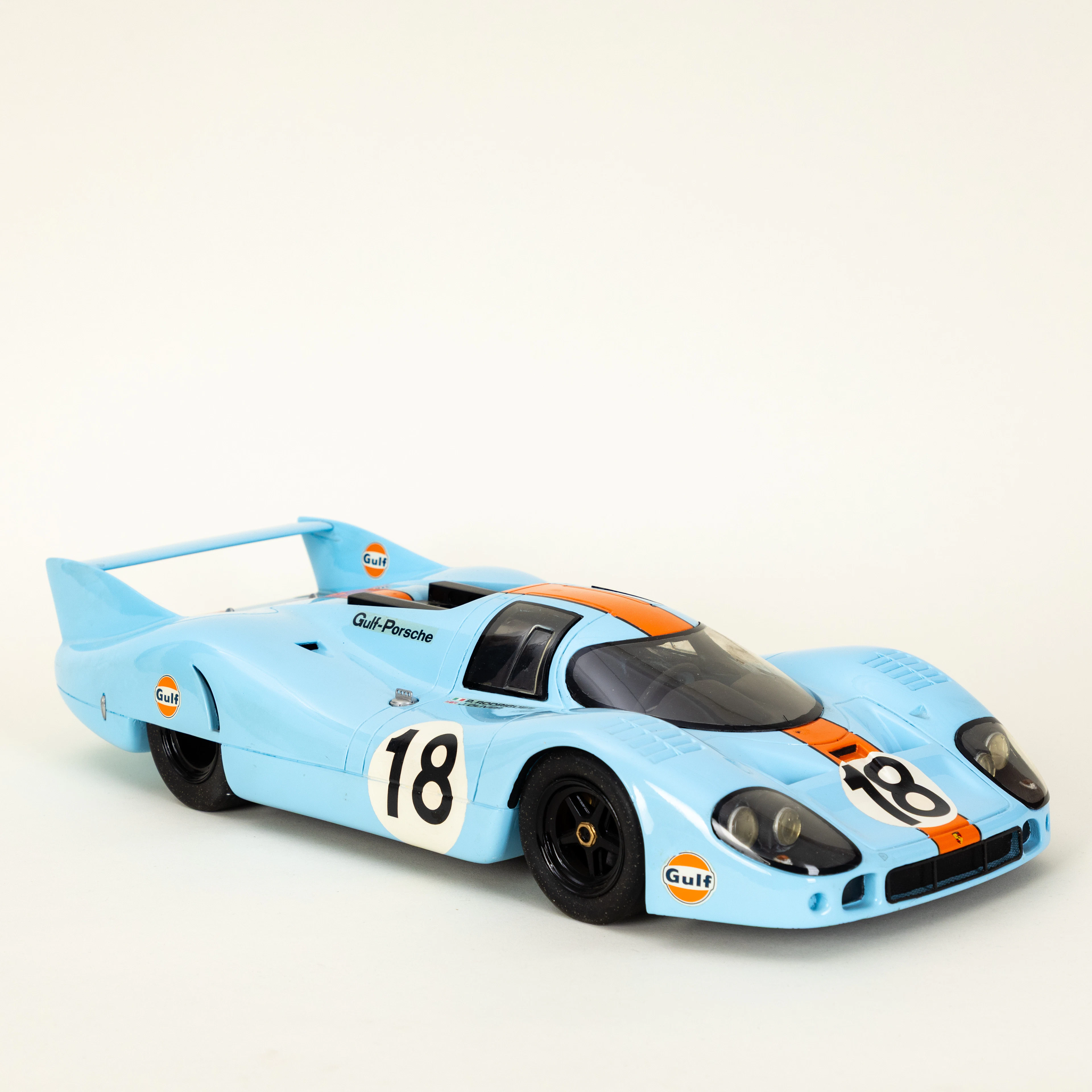 Eigenbau-Modell Porsche 917 LH (Langheck), Rodriguez/Oliver 1971 Gulf.