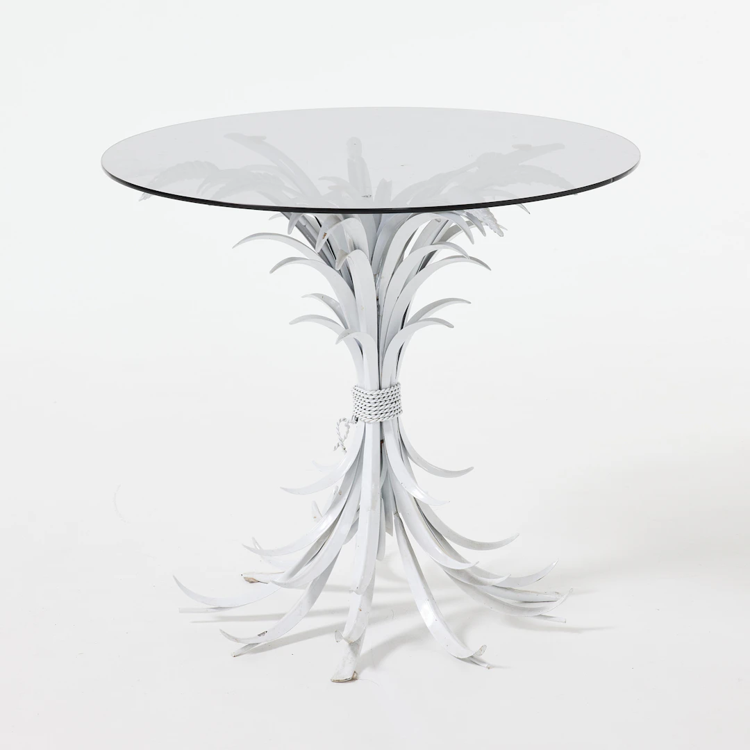 HANS KÖGL. "Coco Chanel", sidobord, 1960/70-tal, Hollywood Regency