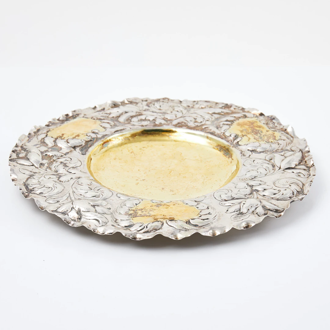 FAT, silver, rokoko, delvis förgylld, punsad dekor, 1700-tal.