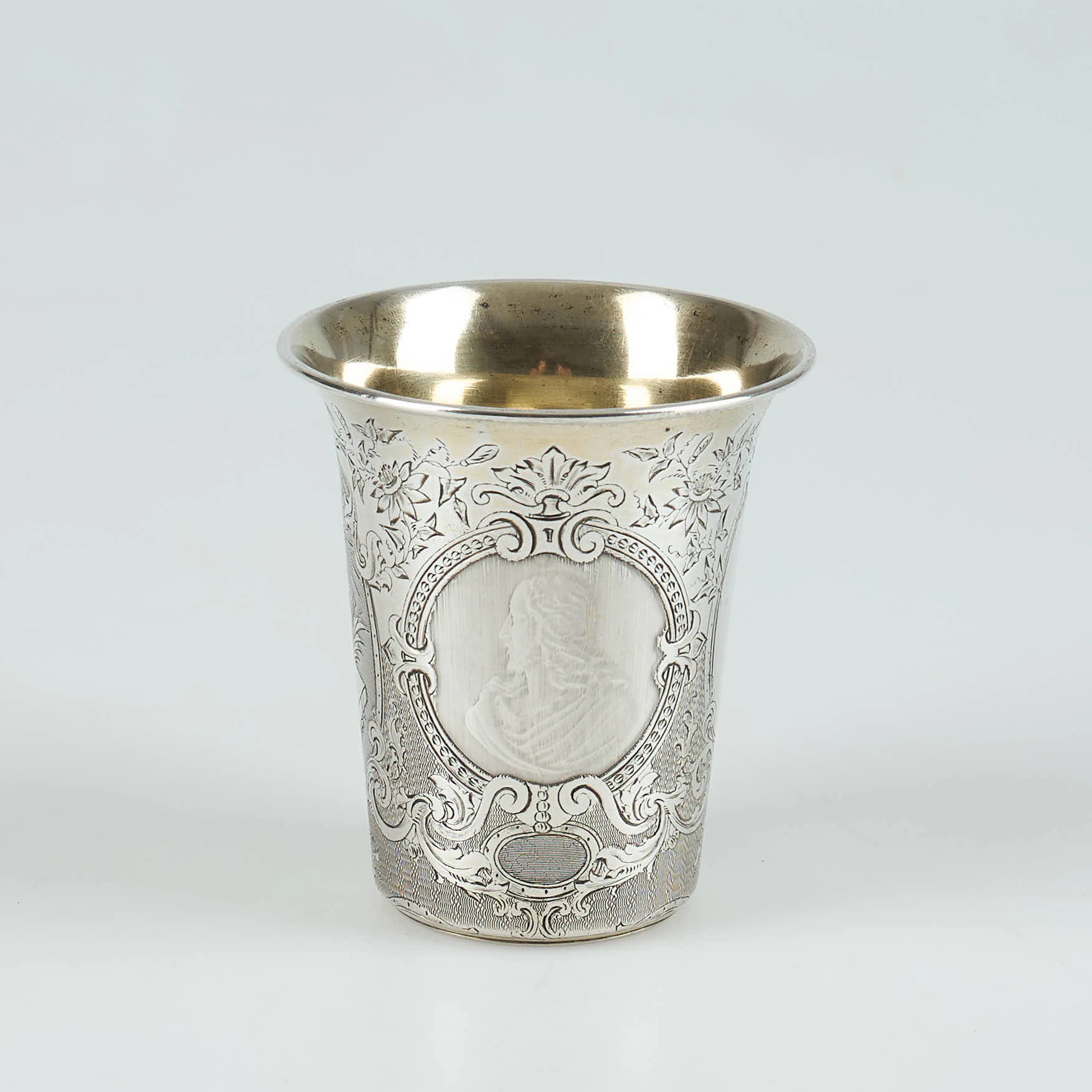 BÄGARE, 84 silver, sent 1800-tal.
