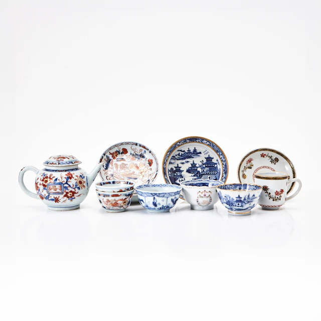 KOPPAR, TEKANNA, 7 dlr., porslin, Kina, 1700-tal, dekor i Imari, famille