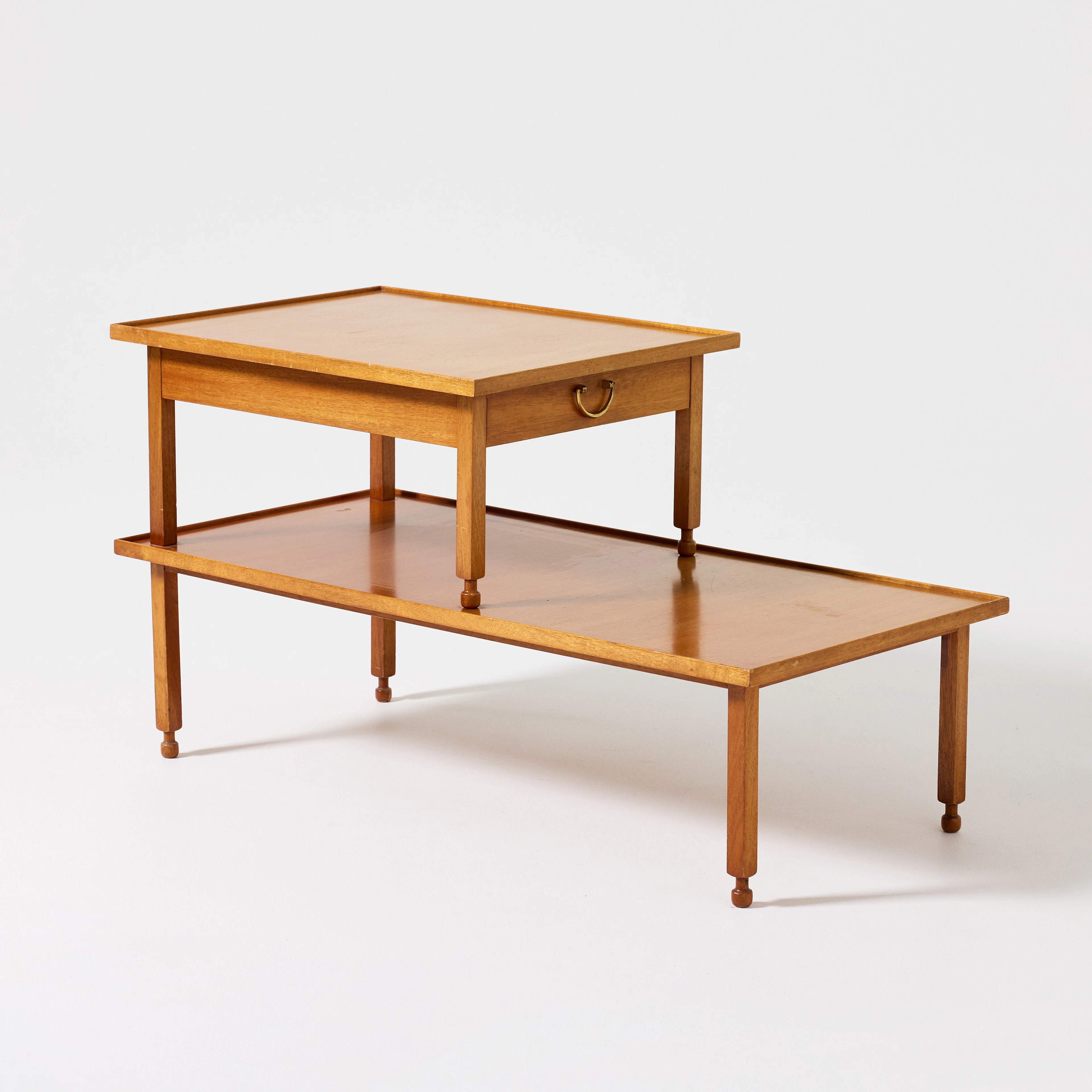JOSEF FRANK. Sidobord, Firma Svenskt Tenn, 1950-tal, modellnummer
