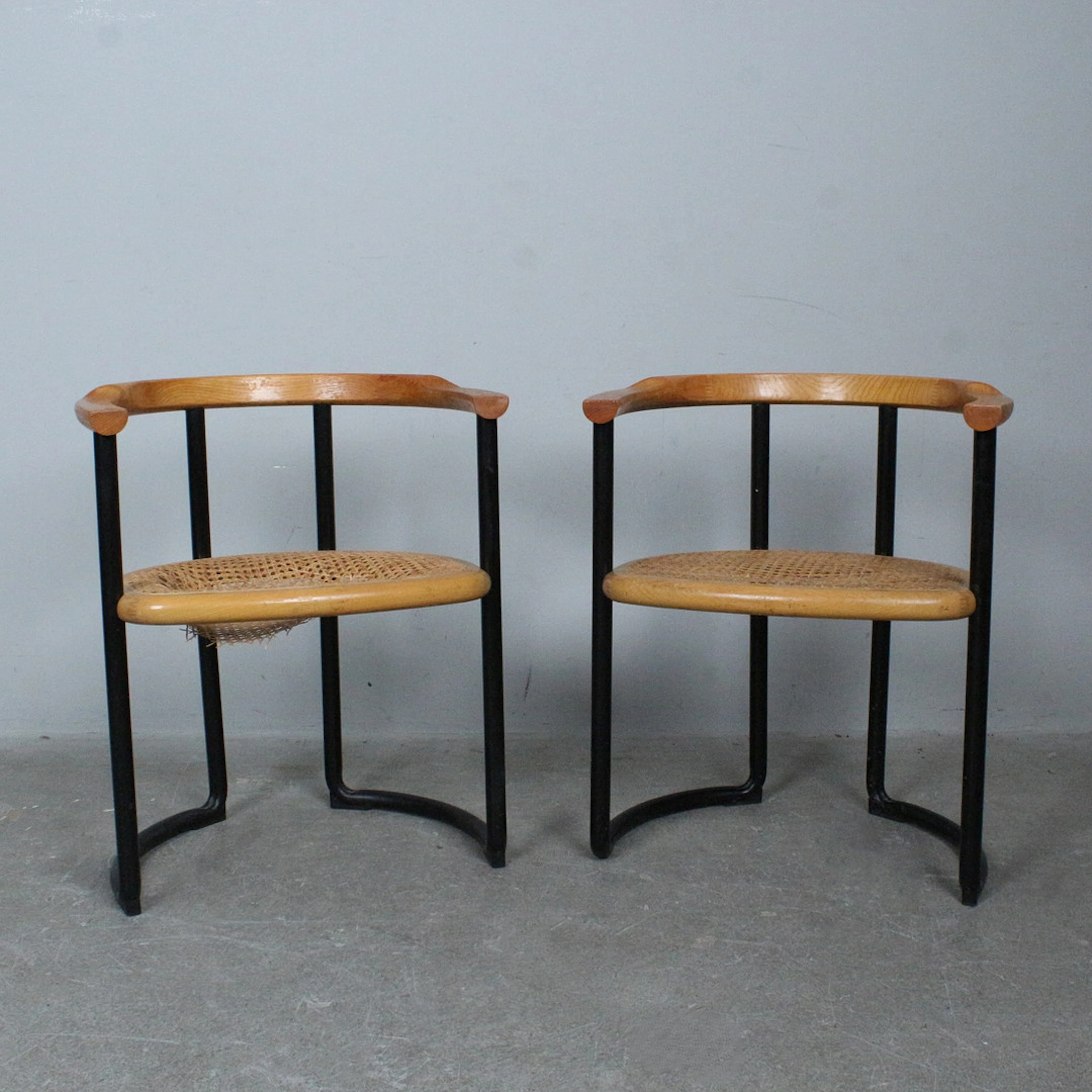 TITO AGNOLI. für Ycami Collection, Paar Esszimmerstühle, Modell ''
